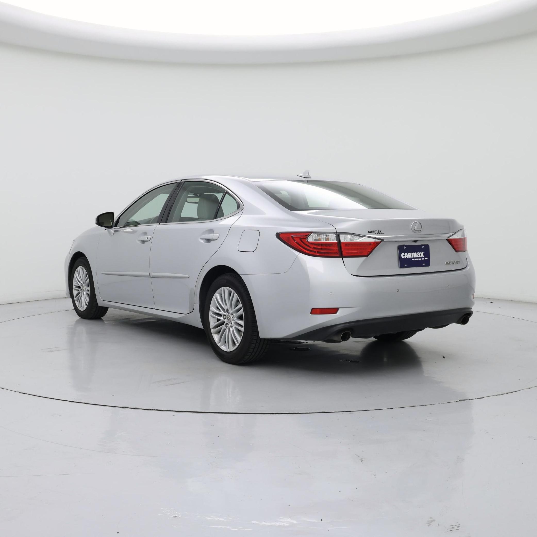 Thumbnail: 2014 Lexus ES - 2