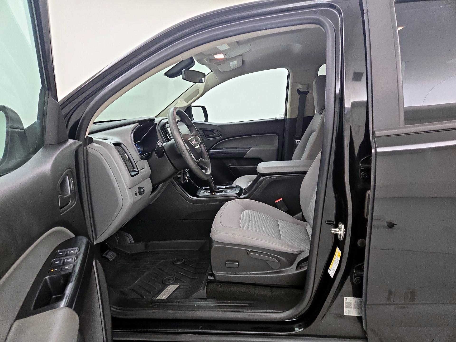 Thumbnail: 2018 GMC Canyon - 11