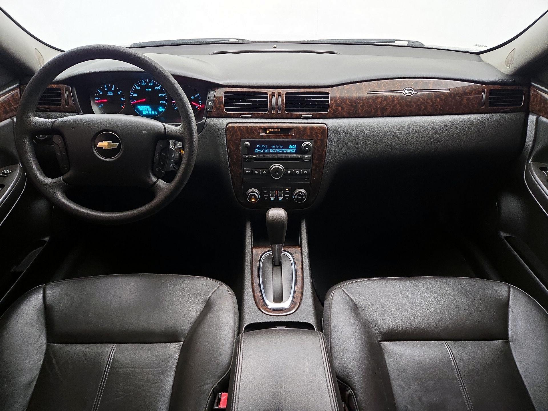 Thumbnail: 2015 Chevrolet Impala - 8