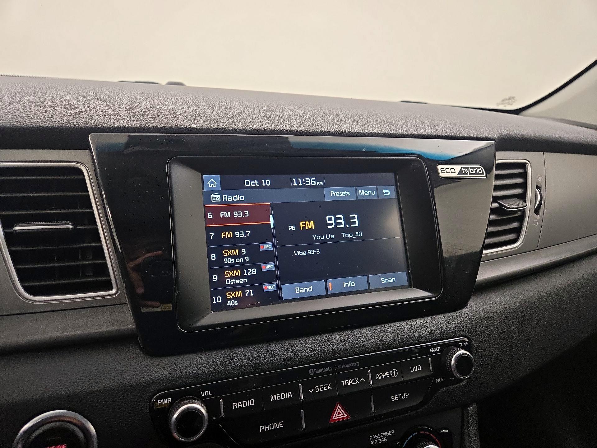 Thumbnail: 2018 Kia Niro - 13