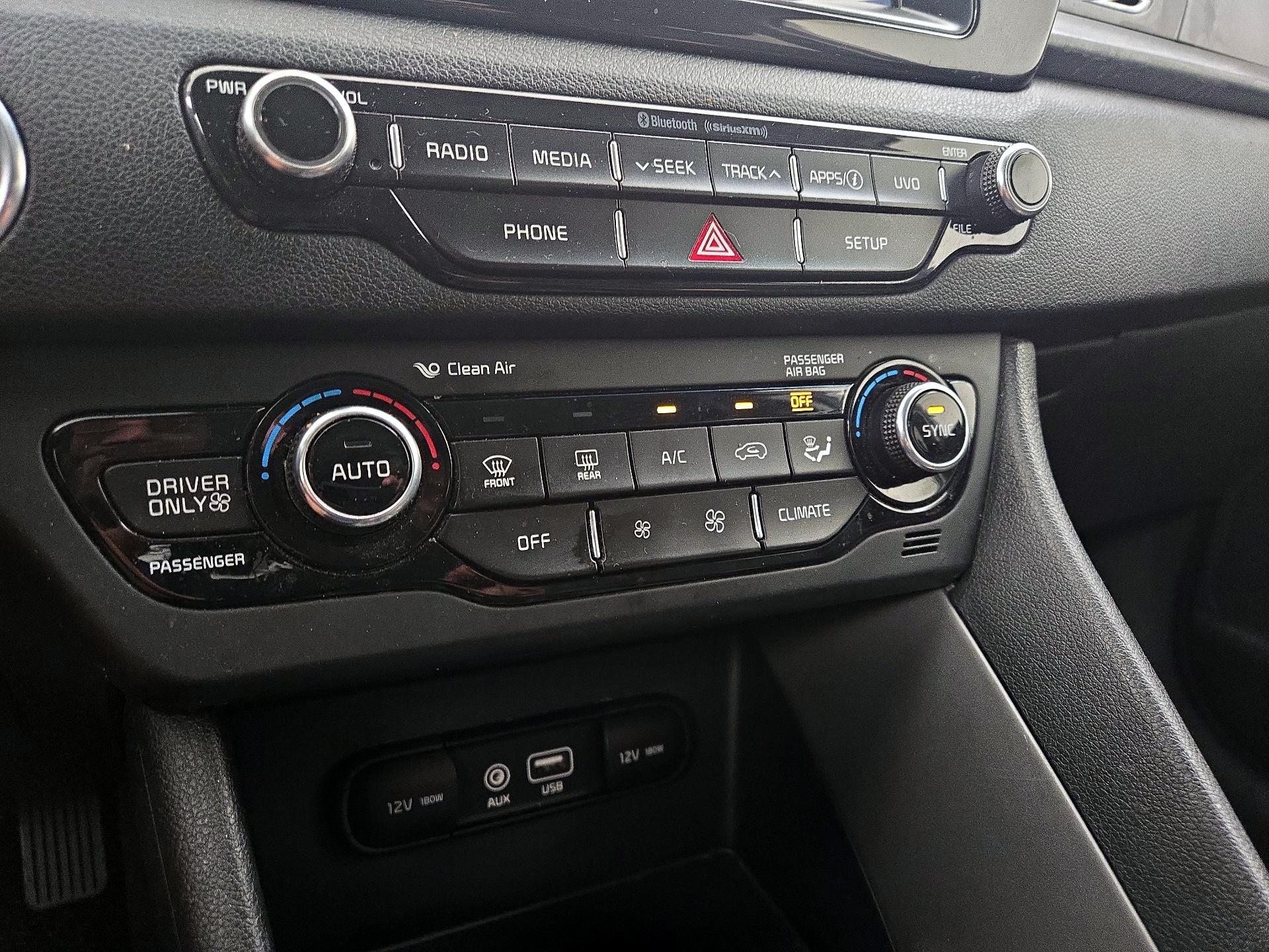 Thumbnail: 2018 Kia Niro - 14