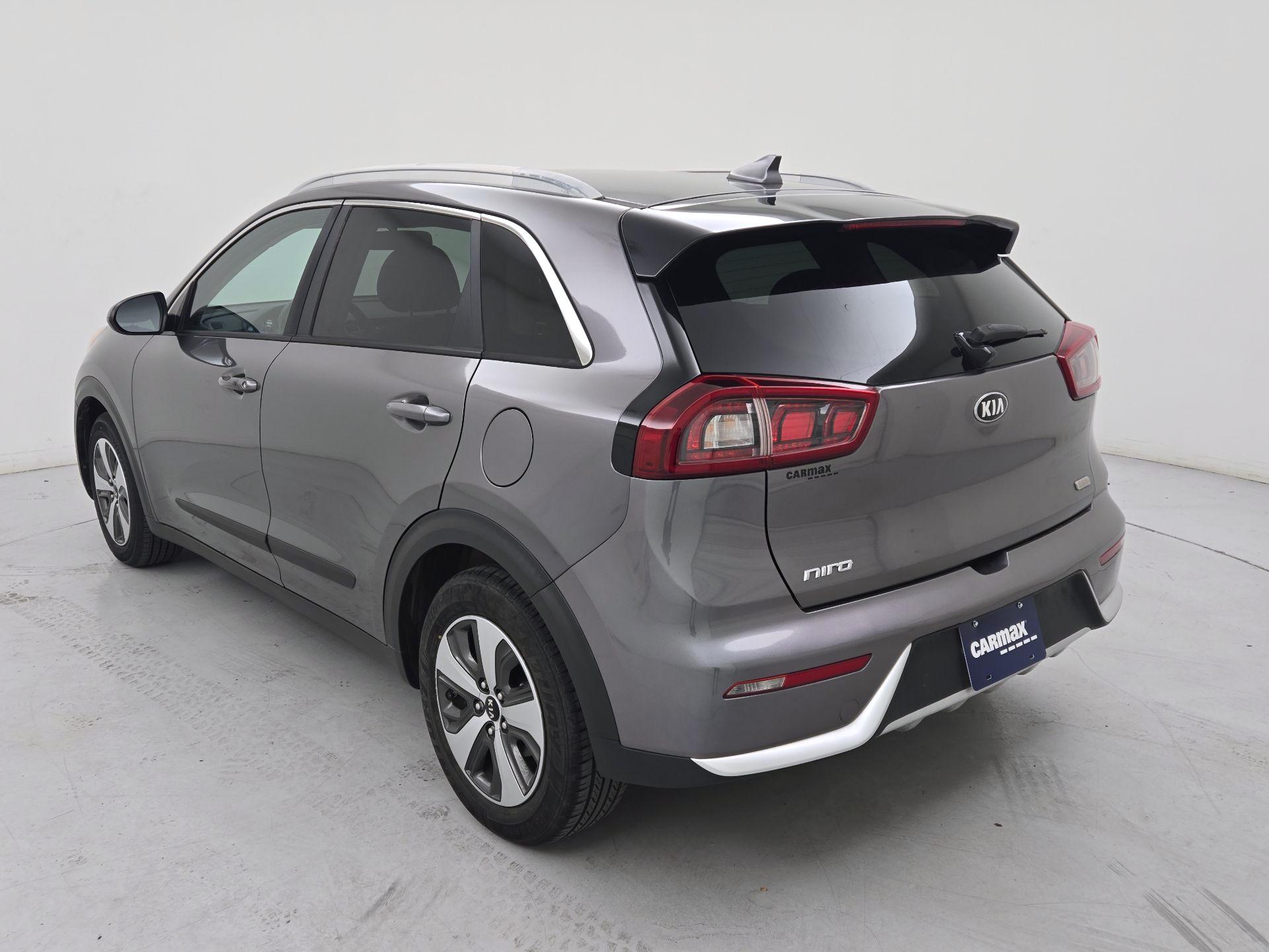 Thumbnail: 2018 Kia Niro - 7