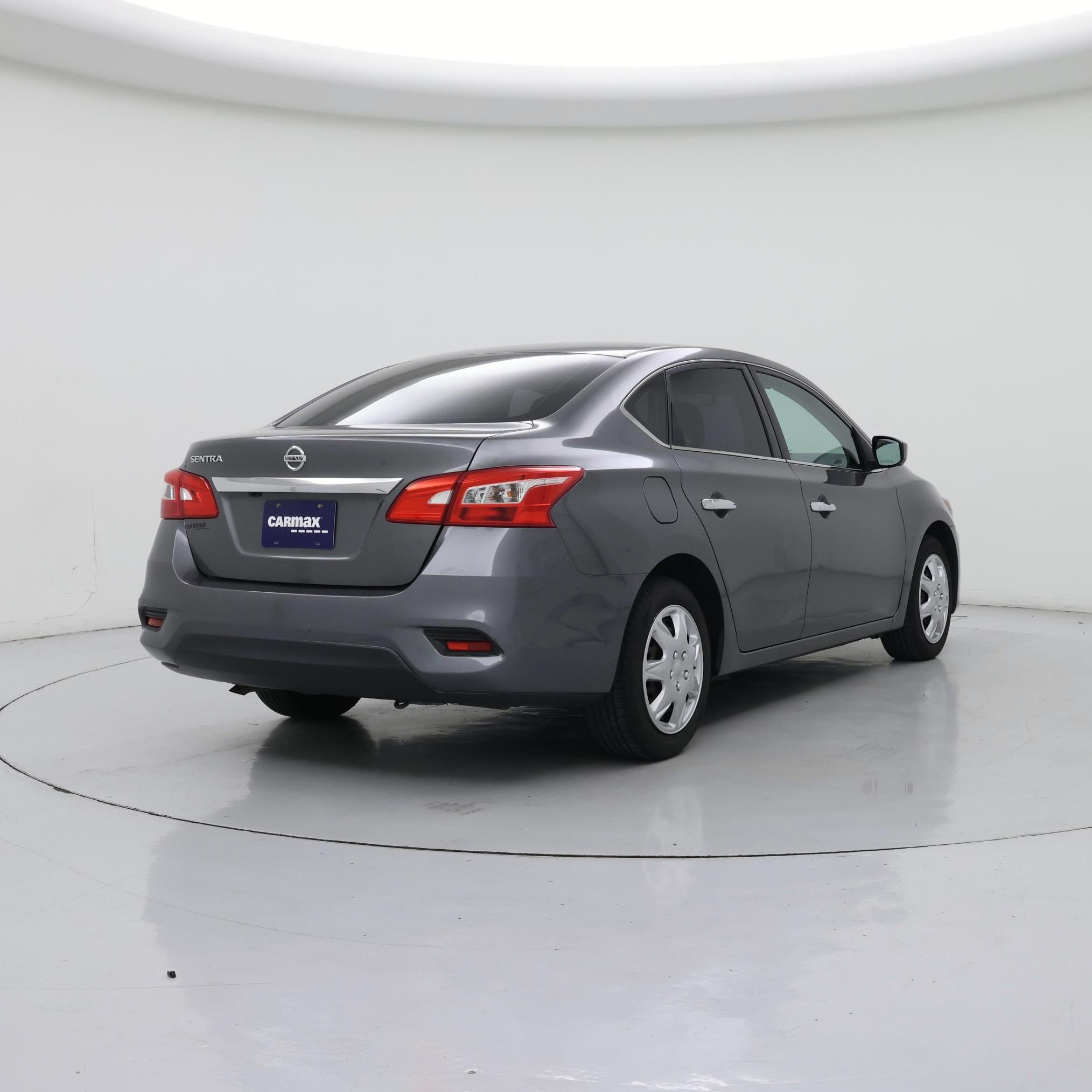 Thumbnail: 2019 Nissan Sentra - 8