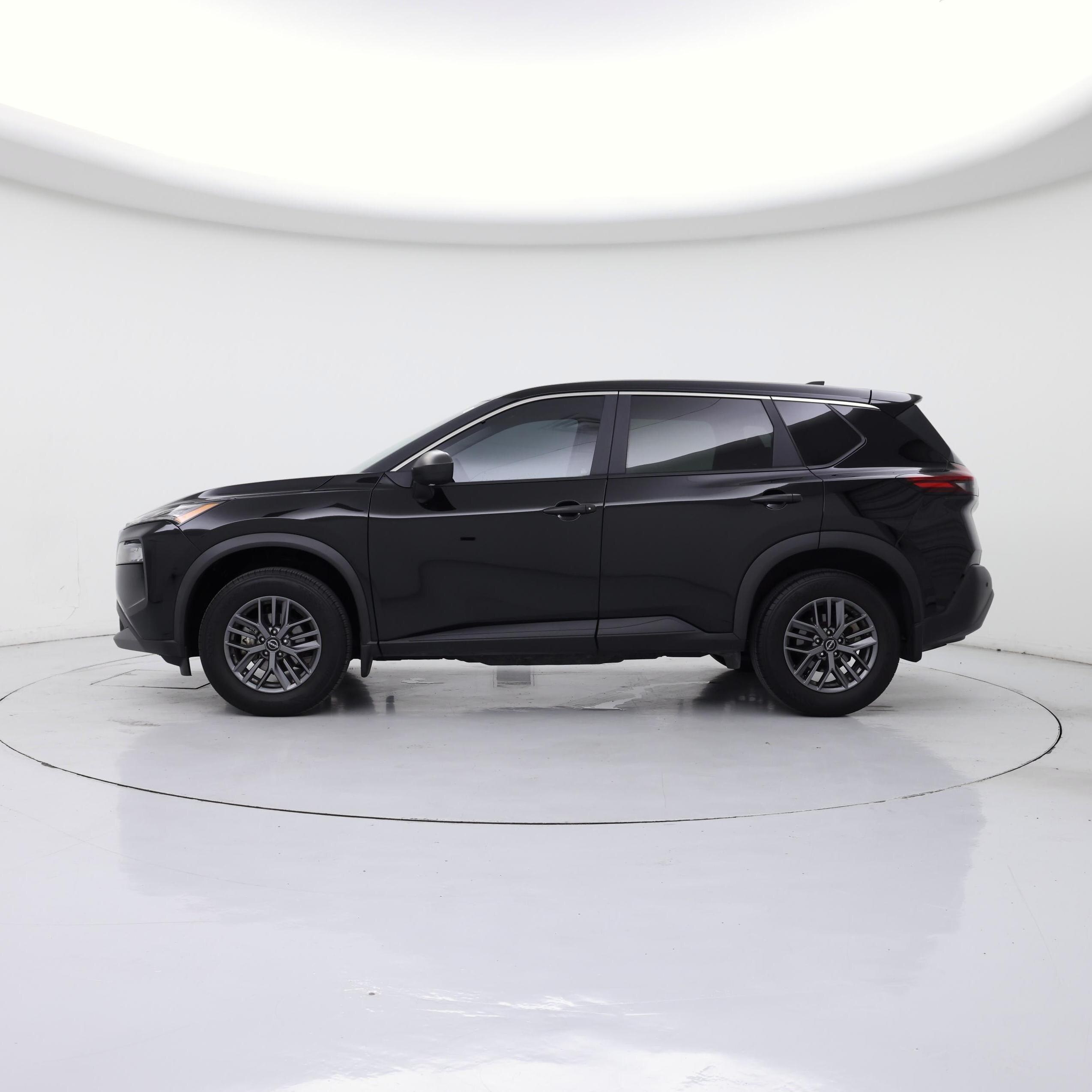 Thumbnail: 2023 Nissan Rogue - 3