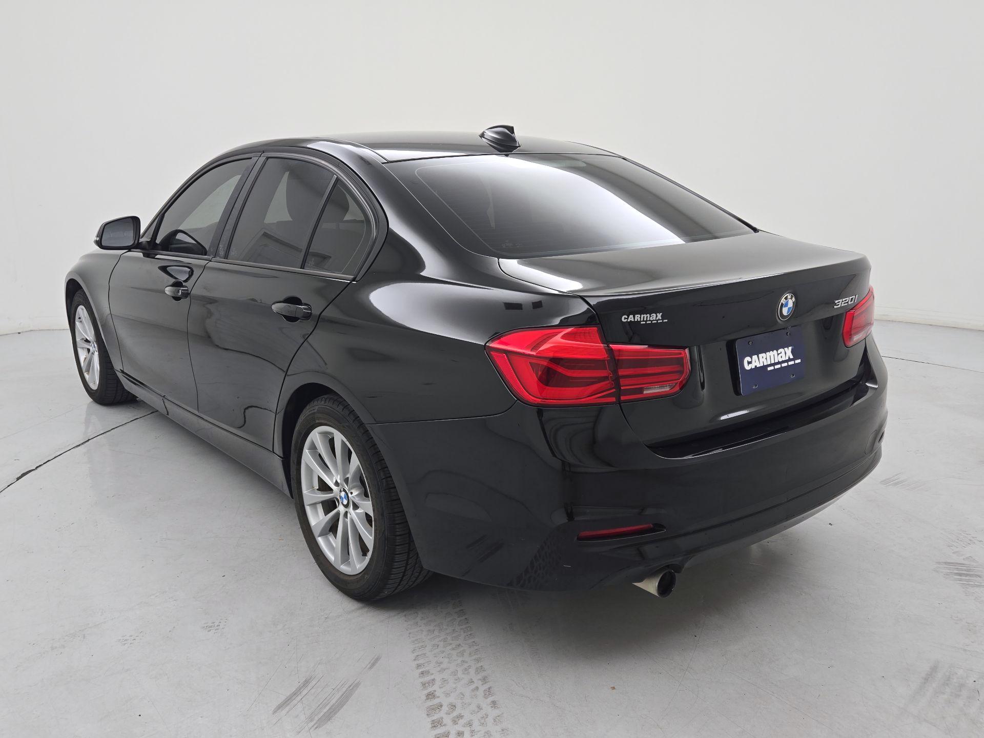 Thumbnail: 2018 BMW 3 Series - 7