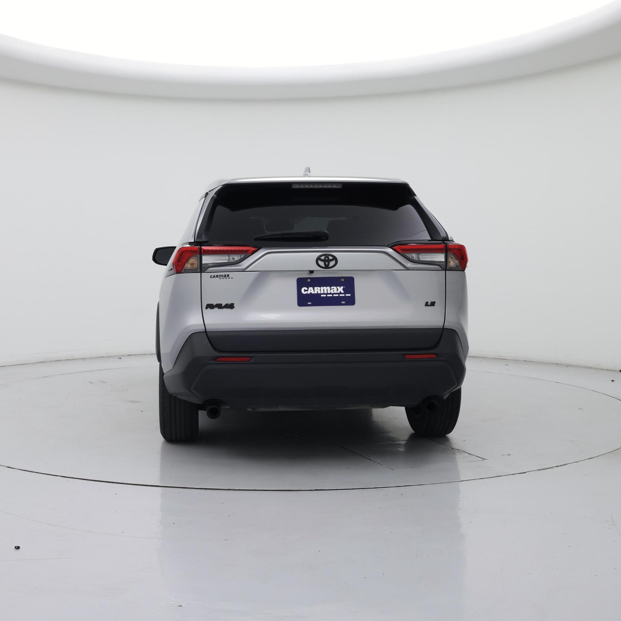 Thumbnail: 2022 Toyota RAV4 - 6