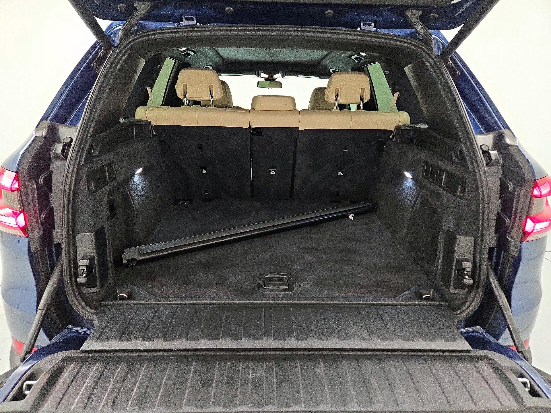 Thumbnail: 2020 BMW X5 - 20
