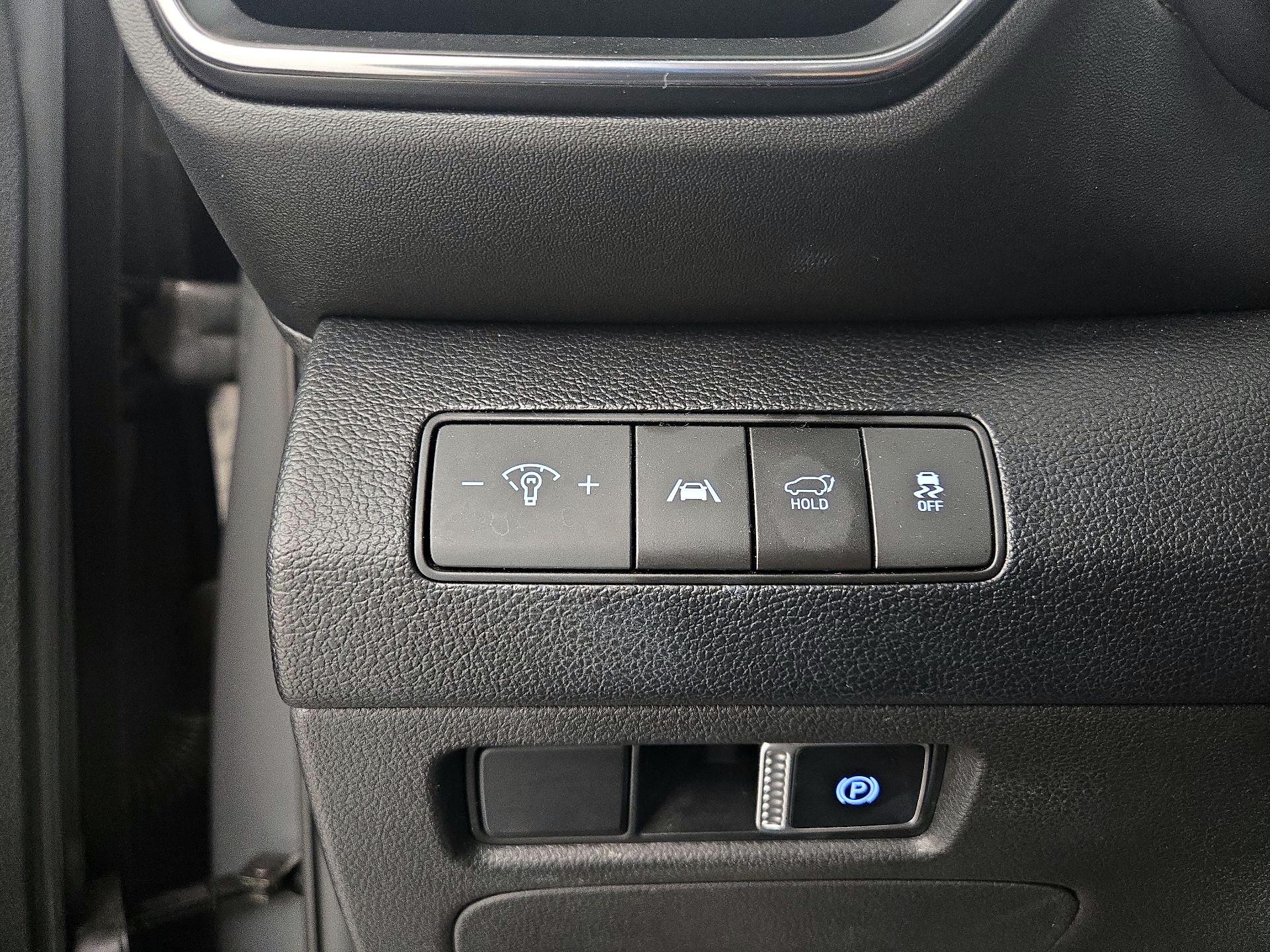 Thumbnail: 2023 Hyundai Santa Fe - 13