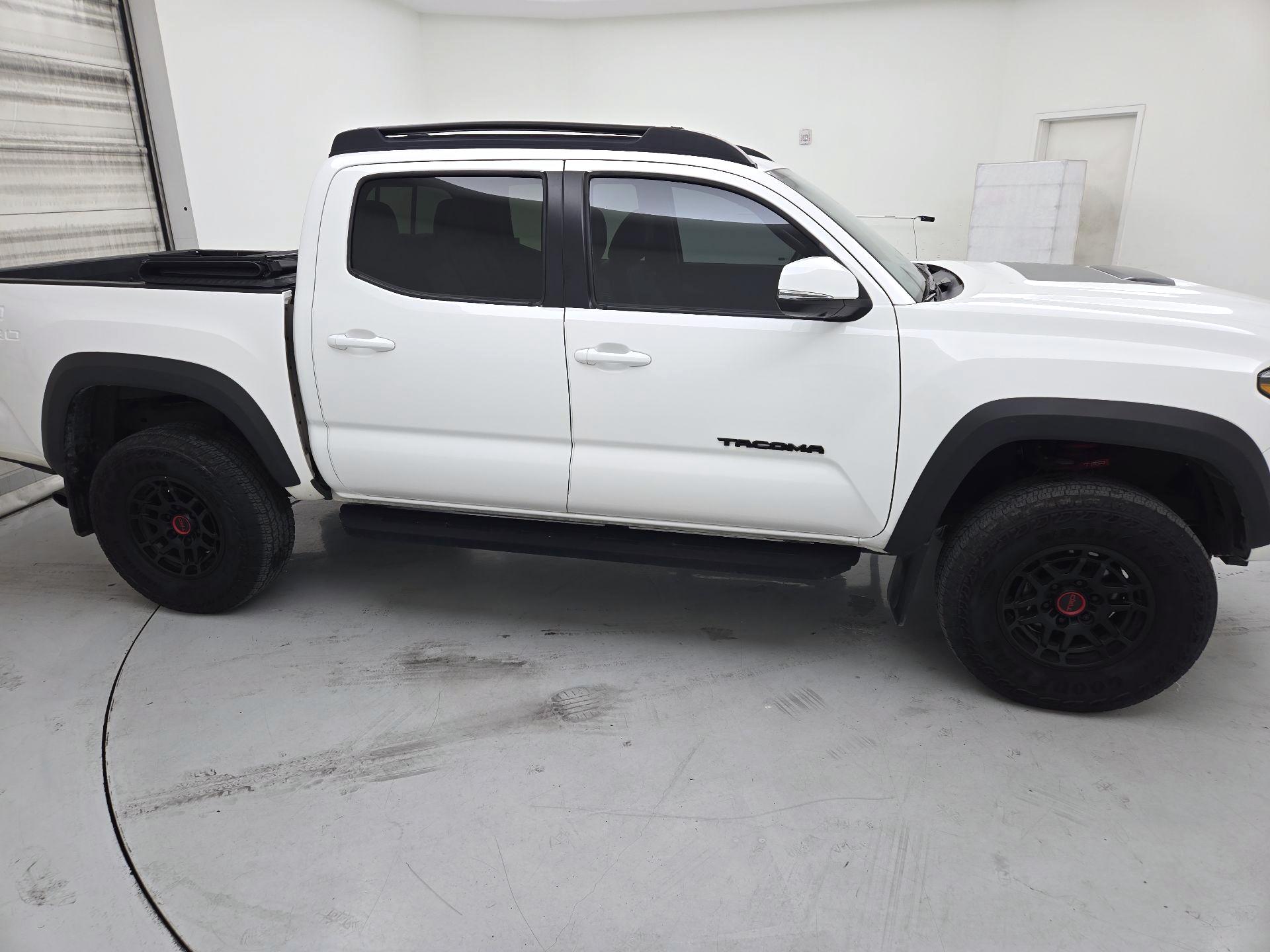 Thumbnail: 2022 Toyota Tacoma - 4