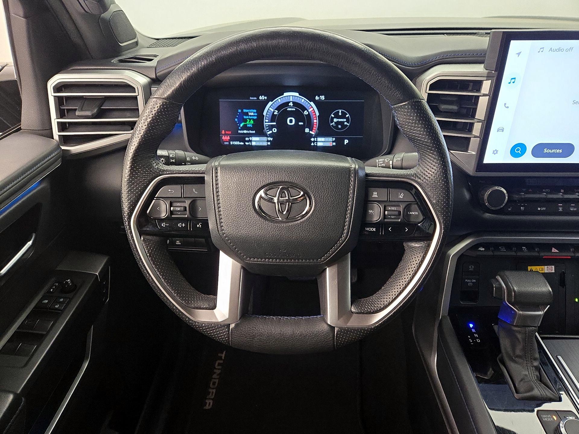 Thumbnail: 2022 Toyota Tundra - 10