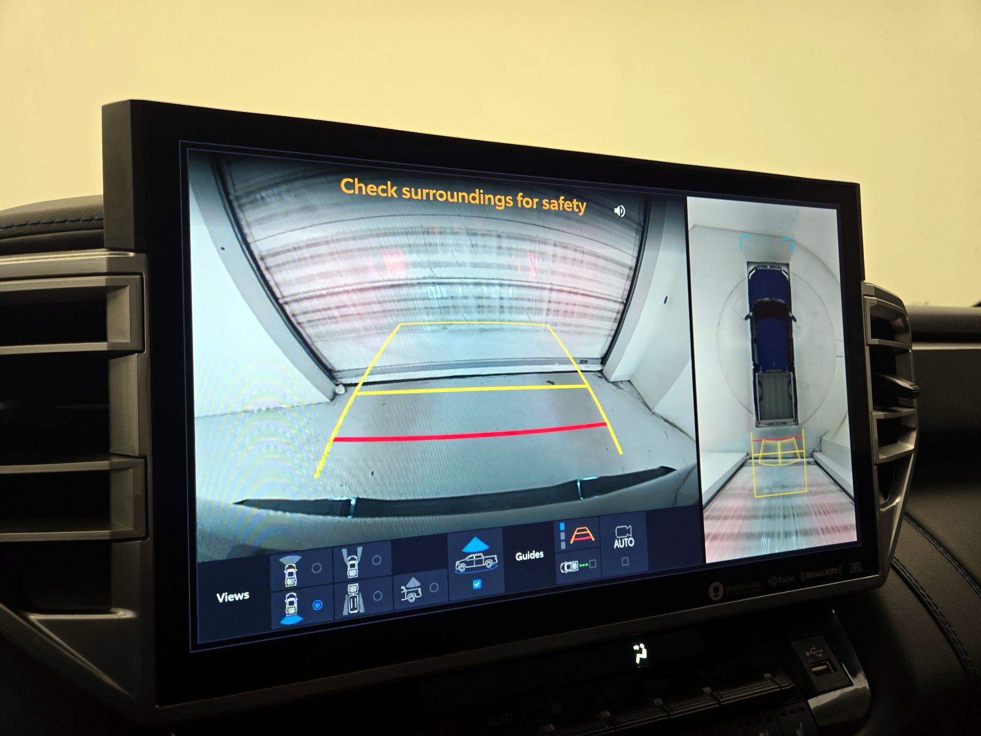 Thumbnail: 2022 Toyota Tundra - 14