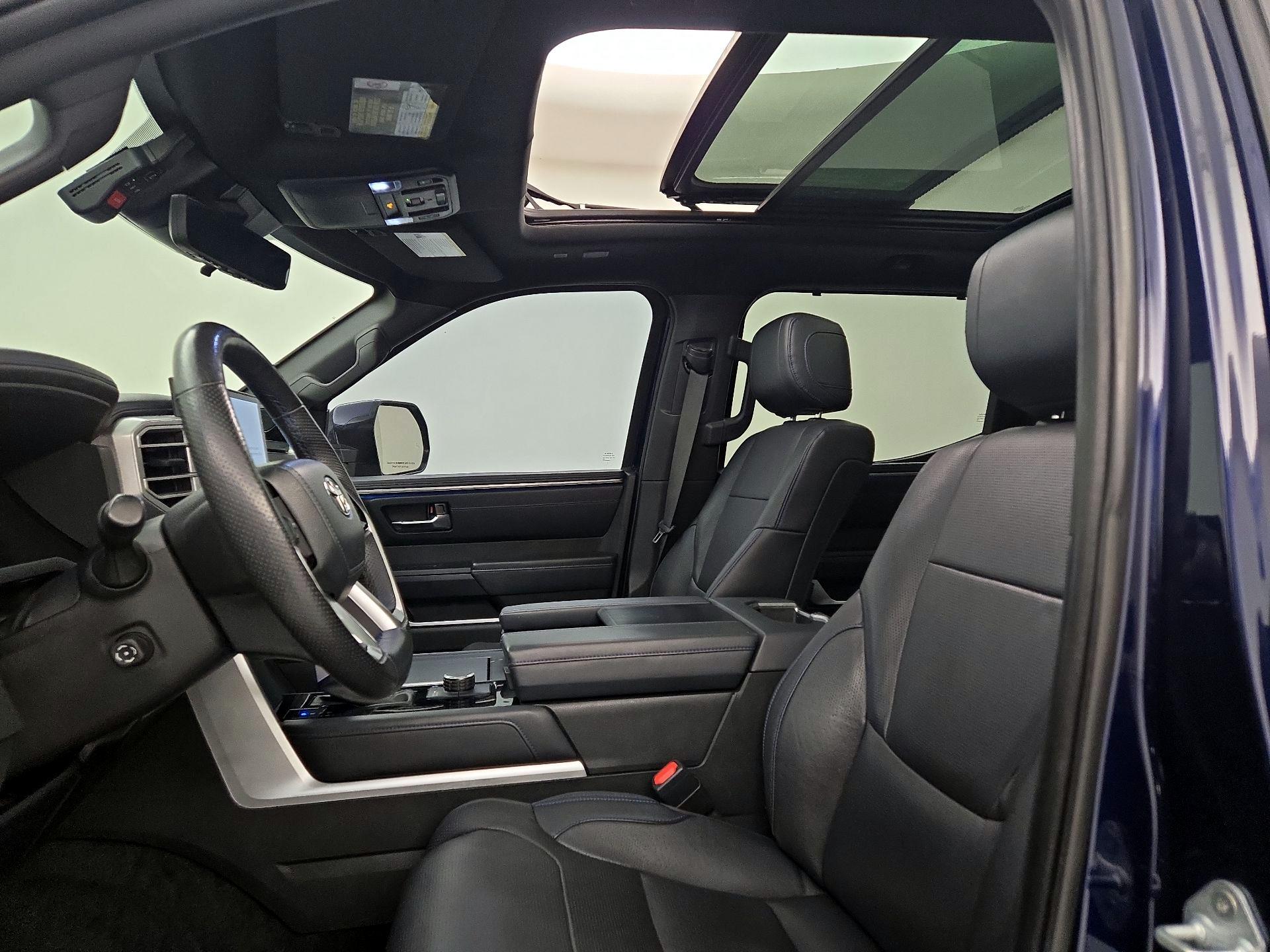 Thumbnail: 2022 Toyota Tundra - 19