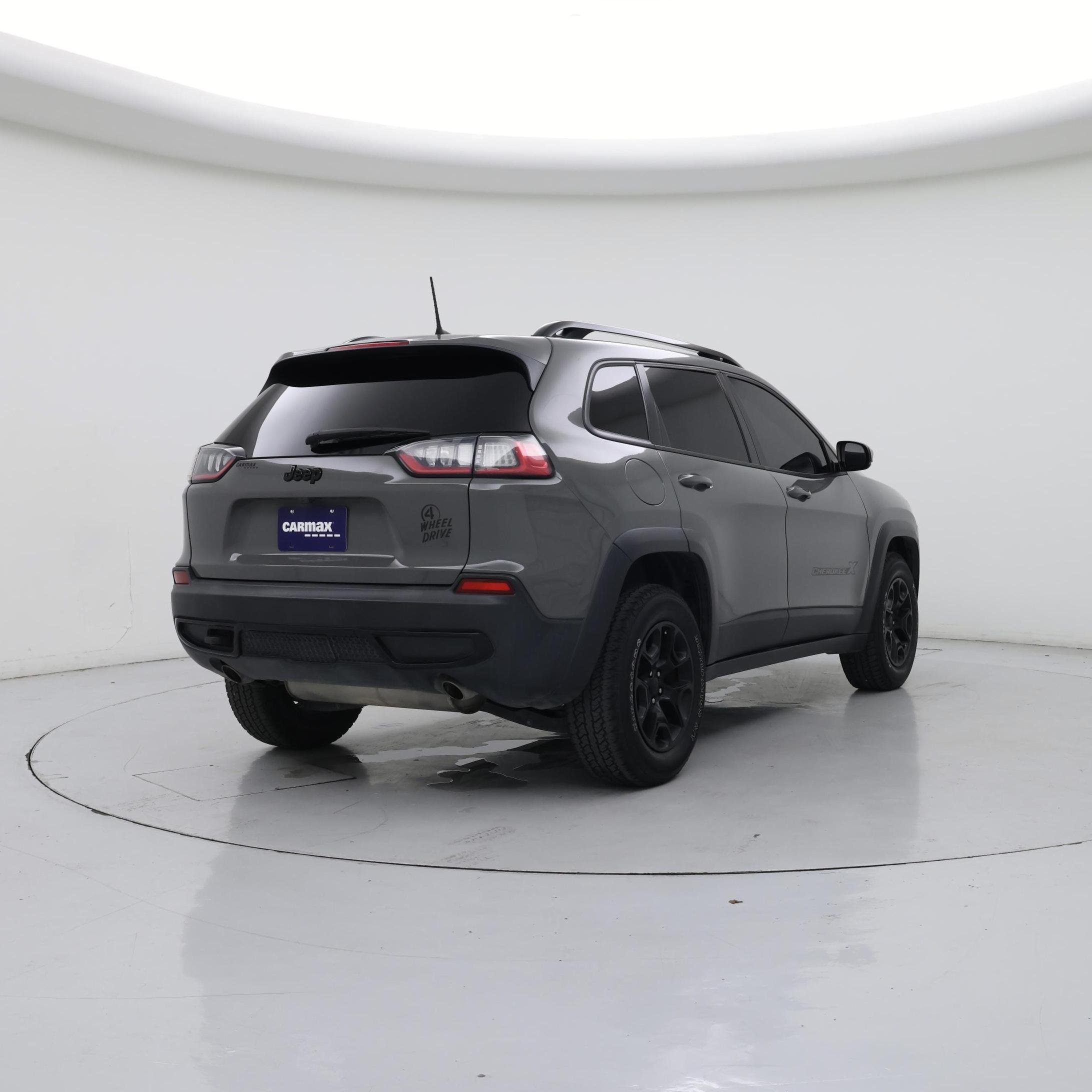 Thumbnail: 2022 Jeep Cherokee - 8