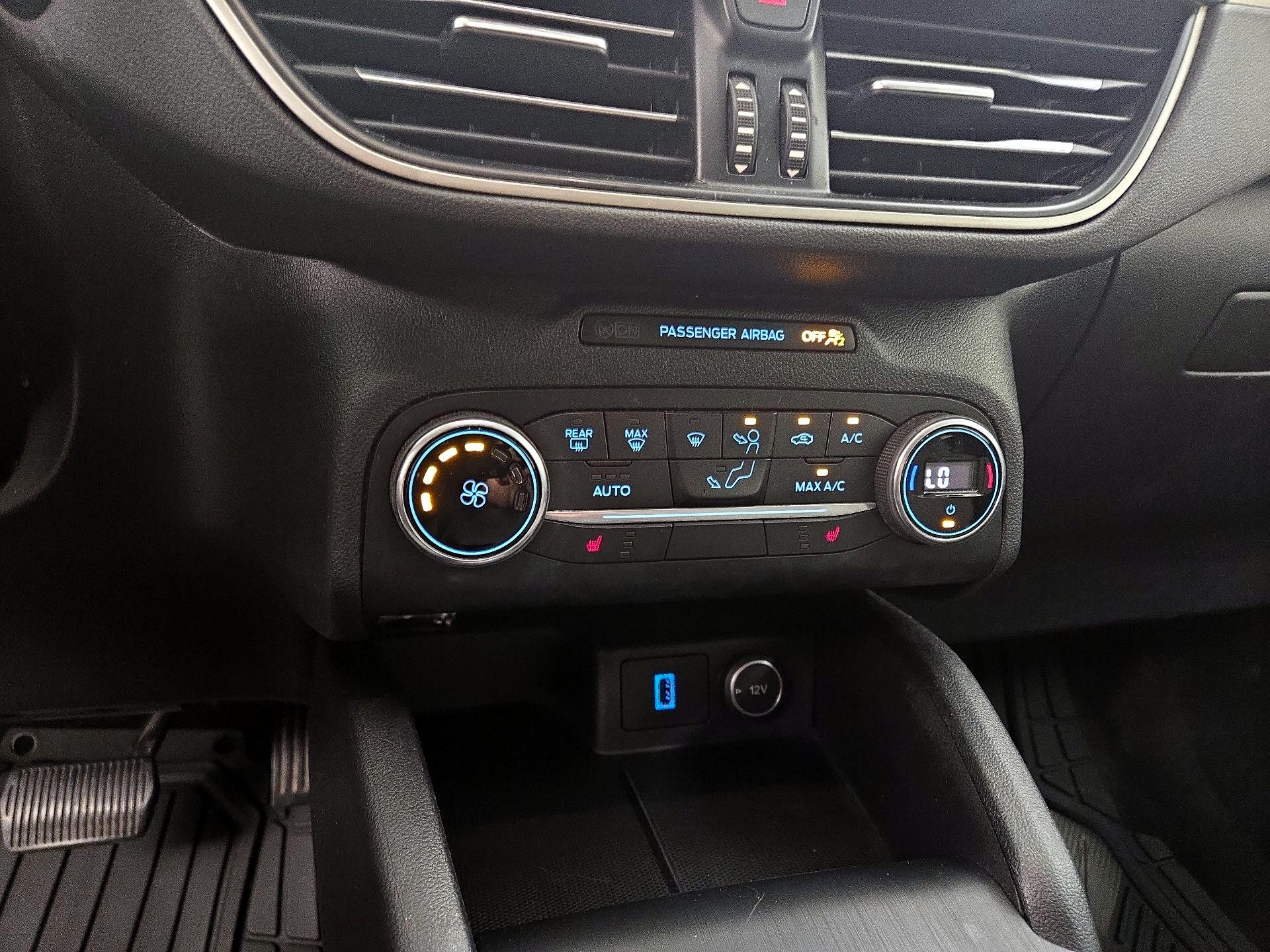 Thumbnail: 2020 Ford Escape - 15