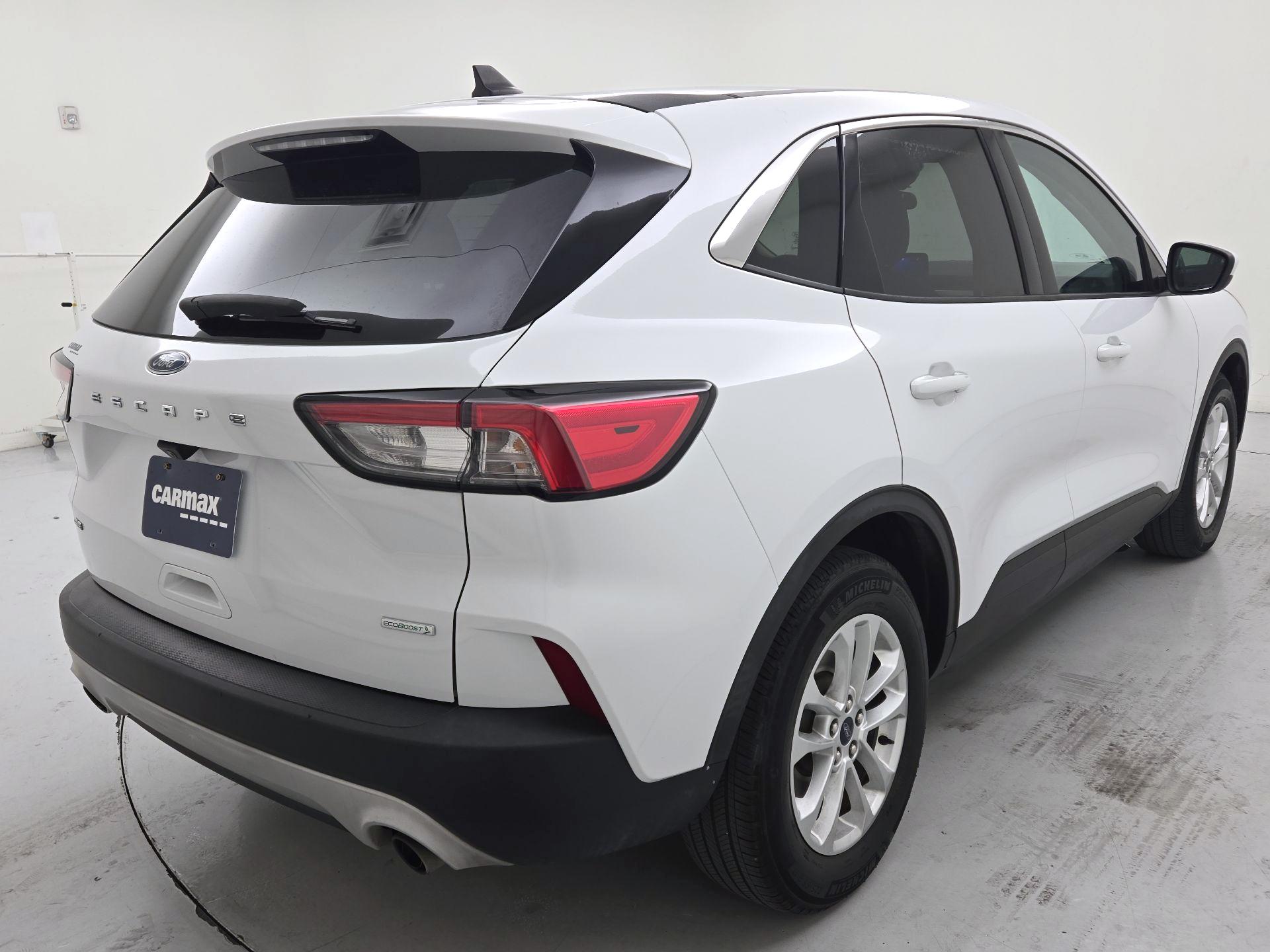 Thumbnail: 2020 Ford Escape - 5