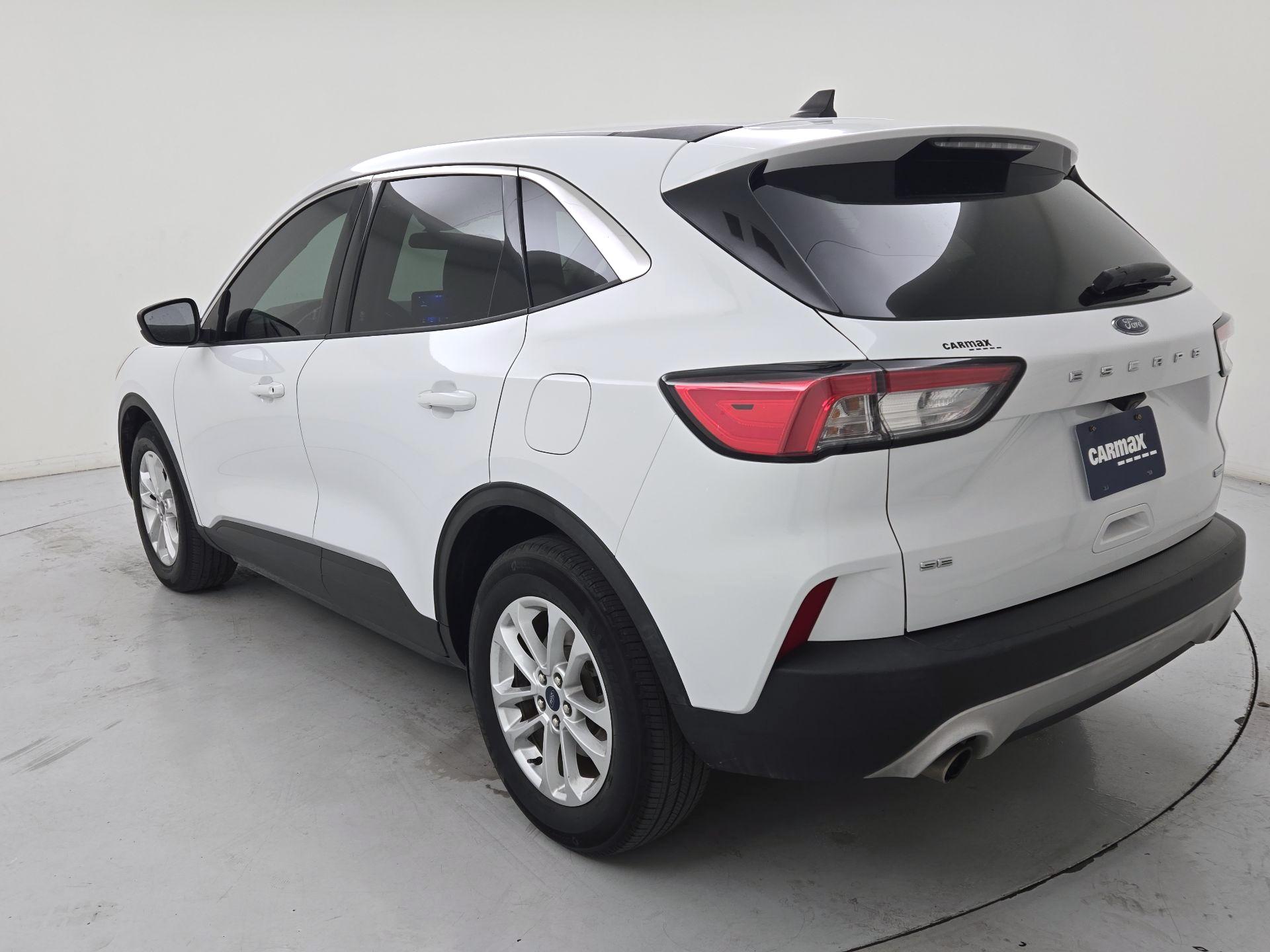 Thumbnail: 2020 Ford Escape - 7