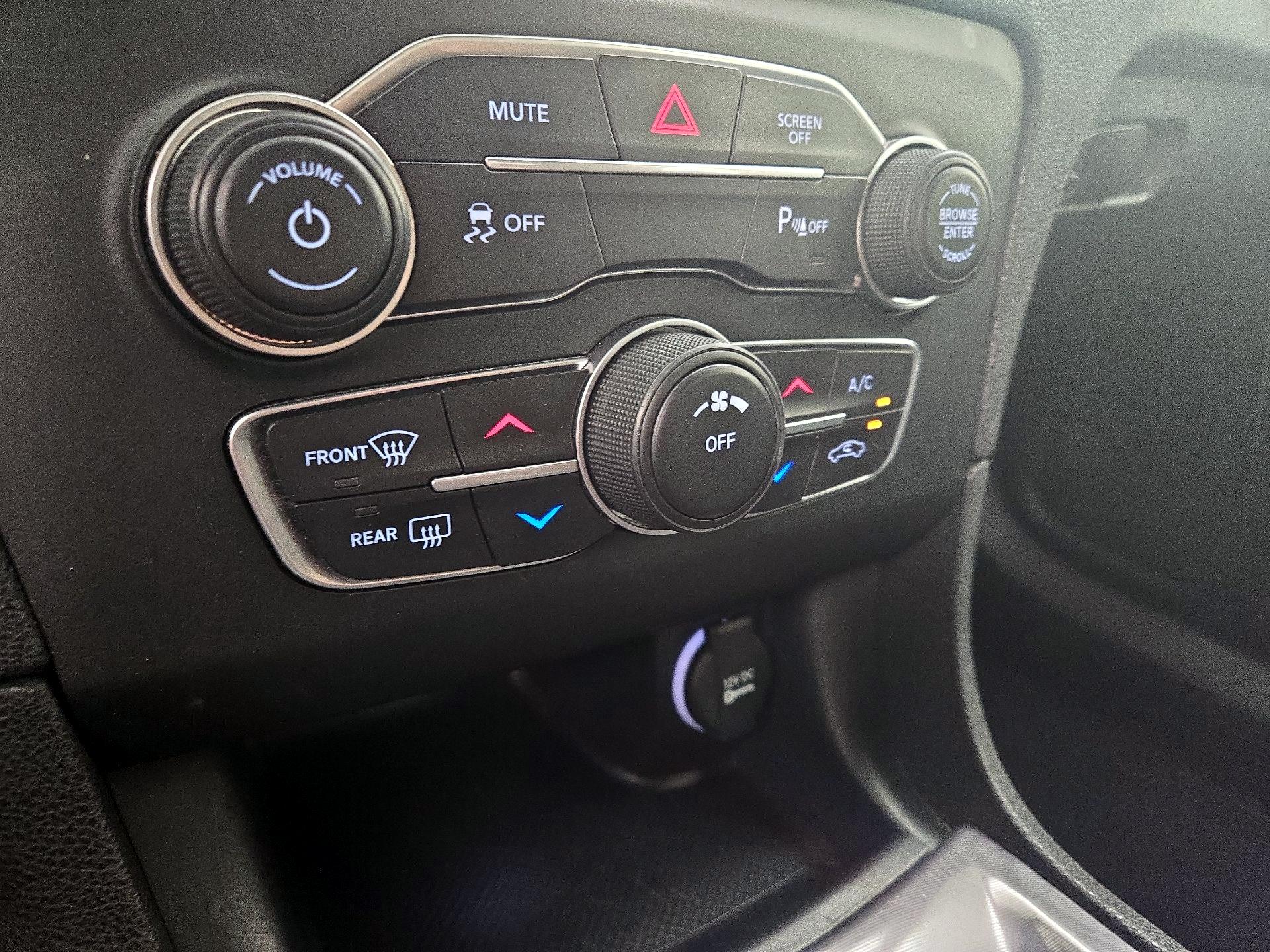 Thumbnail: 2023 Dodge Charger - 16