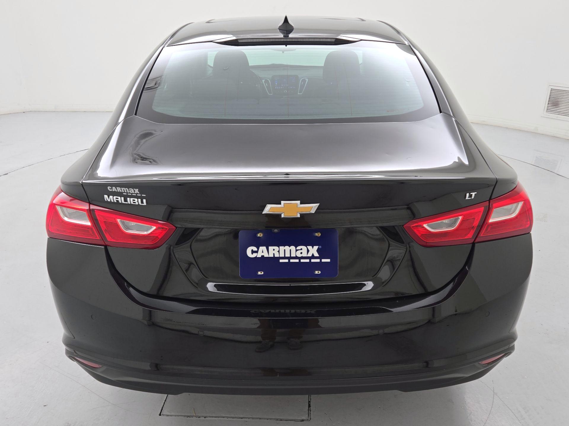 Thumbnail: 2023 Chevrolet Malibu - 6