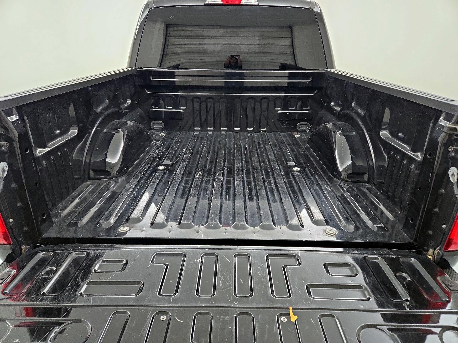 Thumbnail: 2023 Ford F-150 - 19