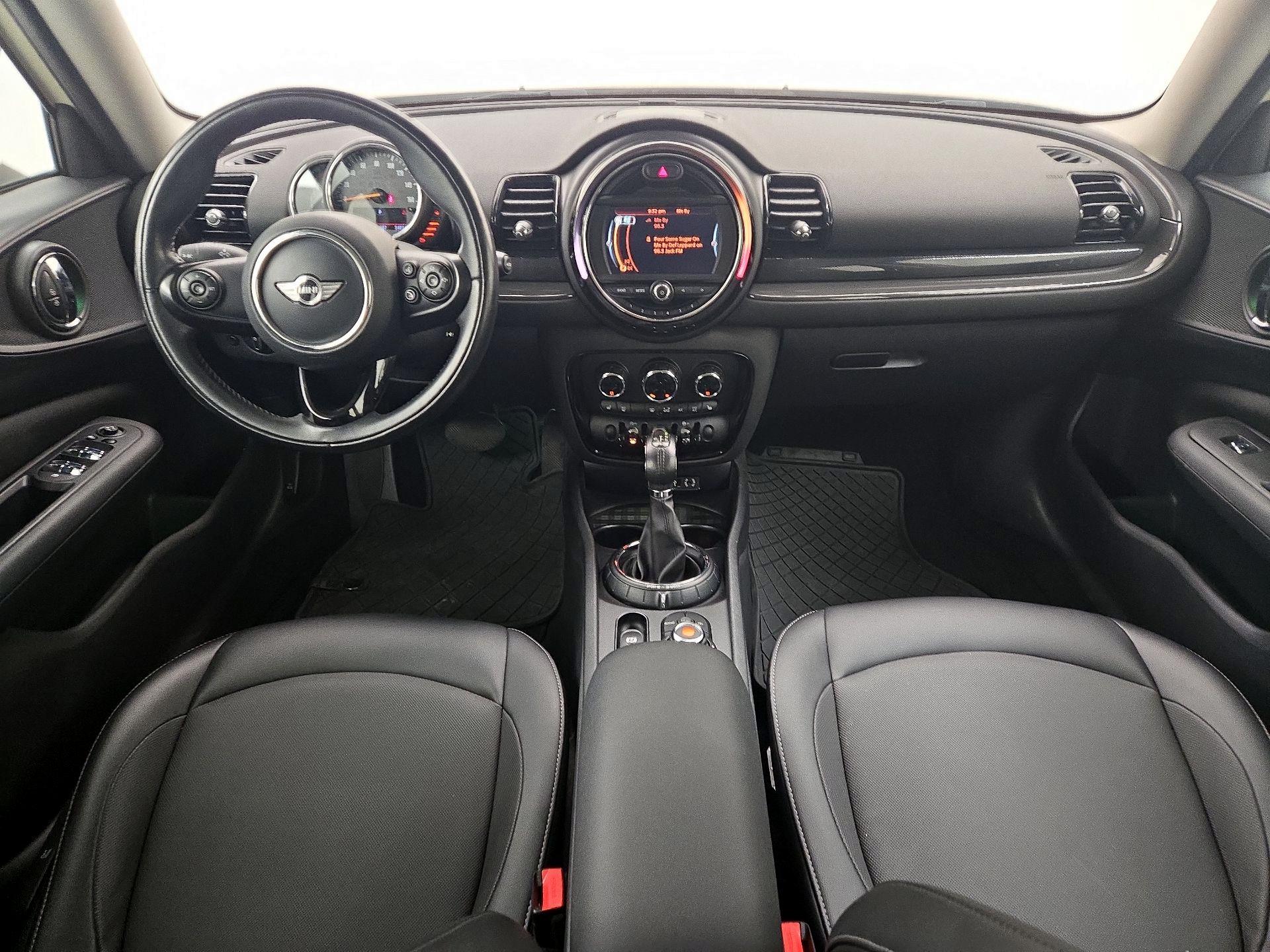 Thumbnail: 2017 MINI Cooper Clubman - 9