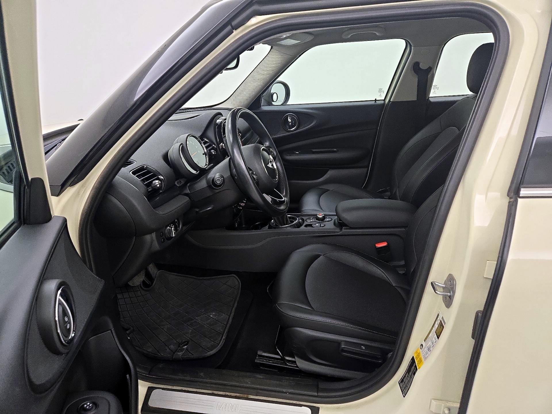 Thumbnail: 2017 MINI Cooper Clubman - 11