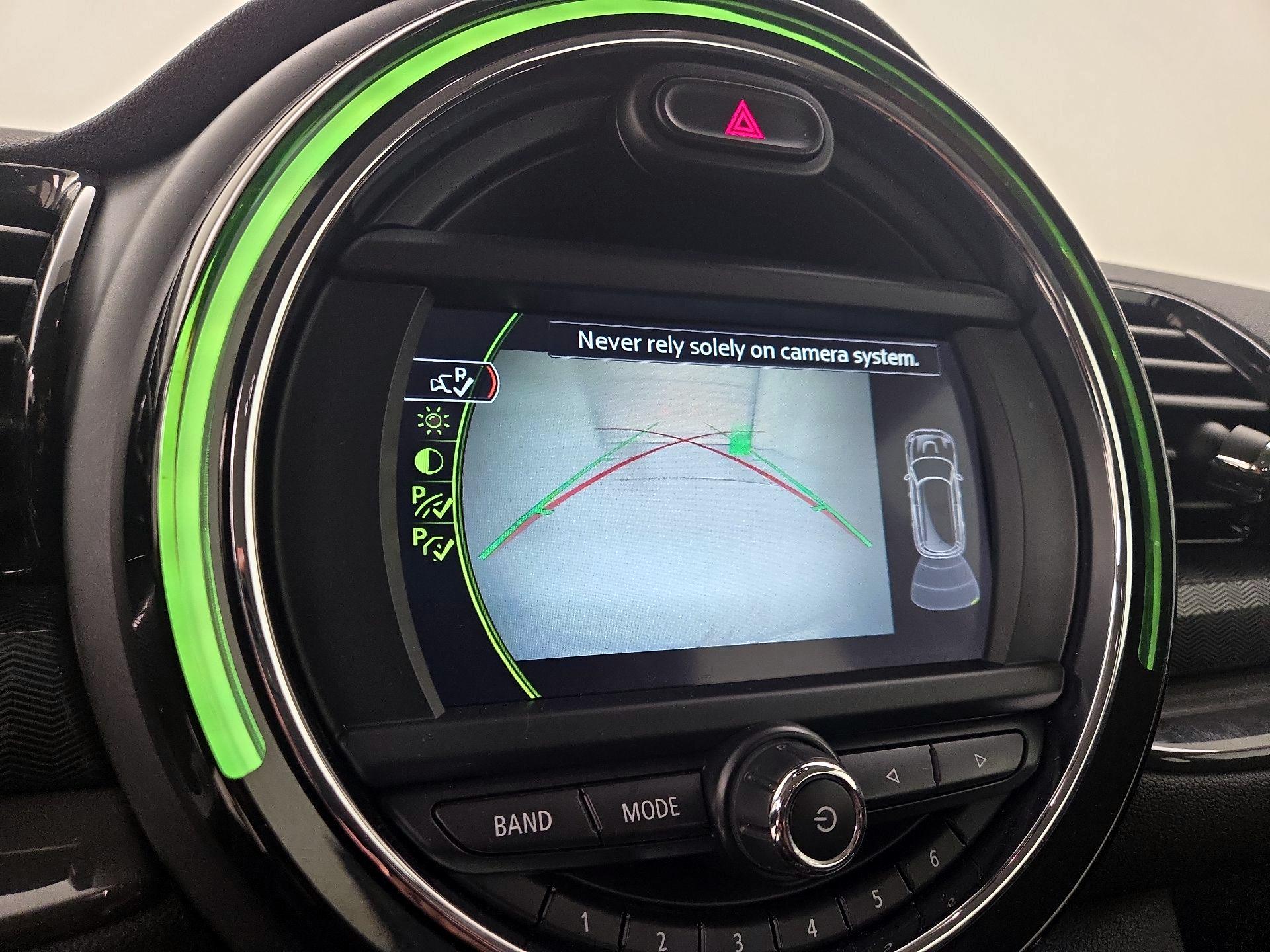 Thumbnail: 2017 MINI Cooper Clubman - 14