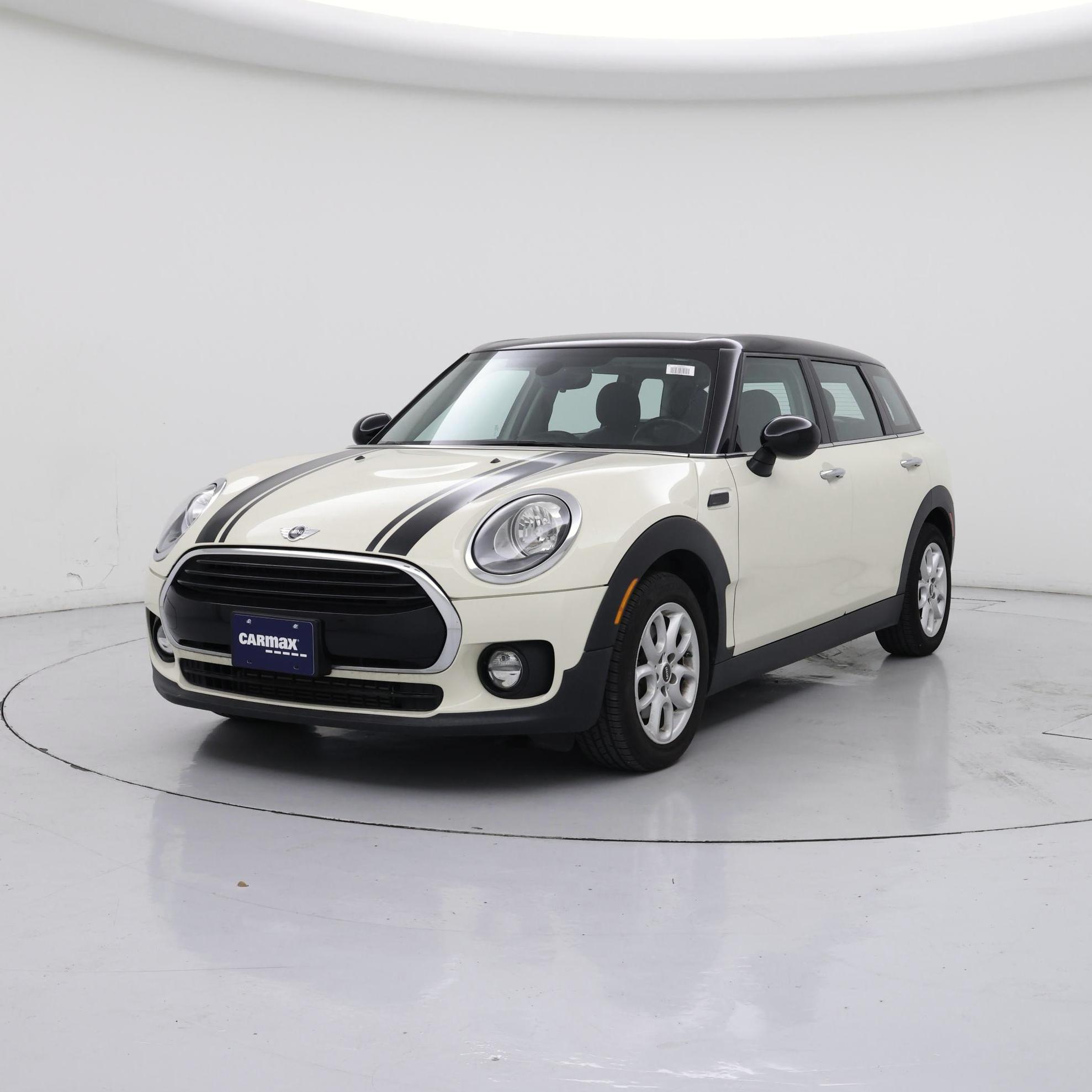 Thumbnail: 2017 MINI Cooper Clubman - 4