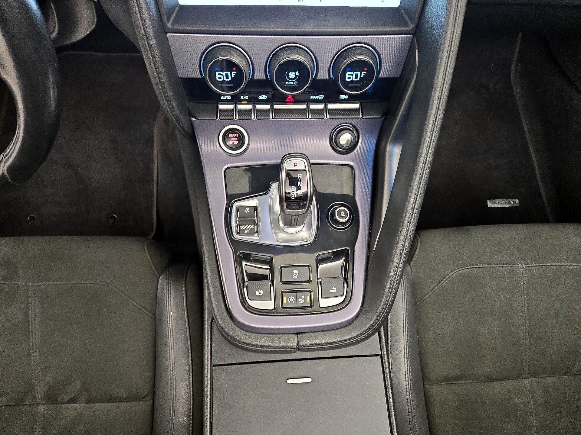 Thumbnail: 2019 Jaguar F-Type - 16