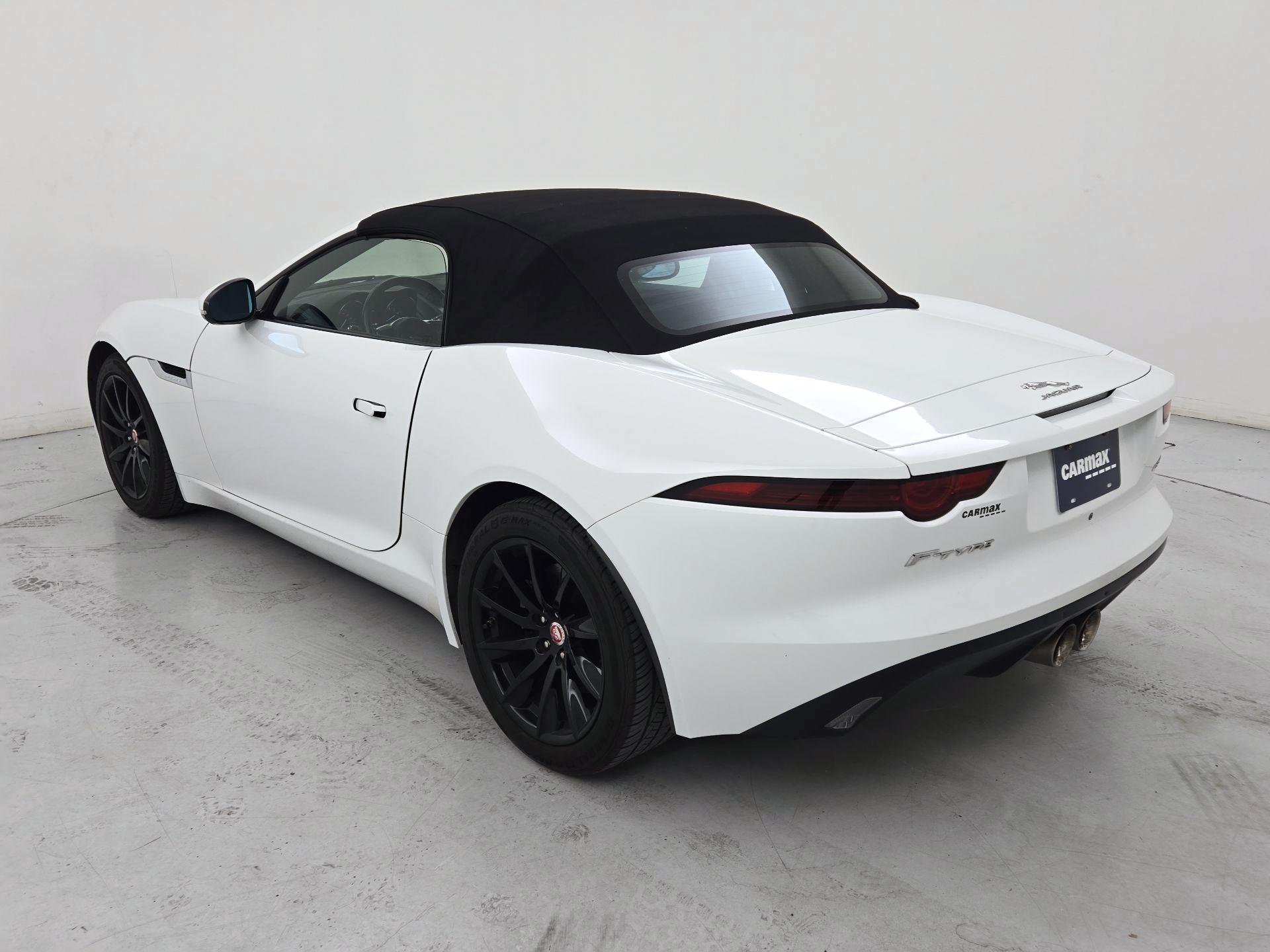 Thumbnail: 2019 Jaguar F-Type - 7