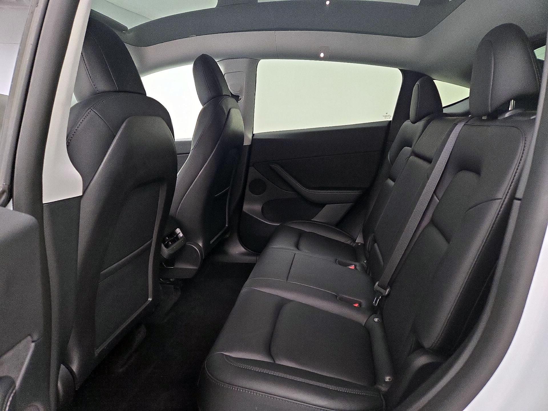 Thumbnail: 2021 Tesla Model Y - 17