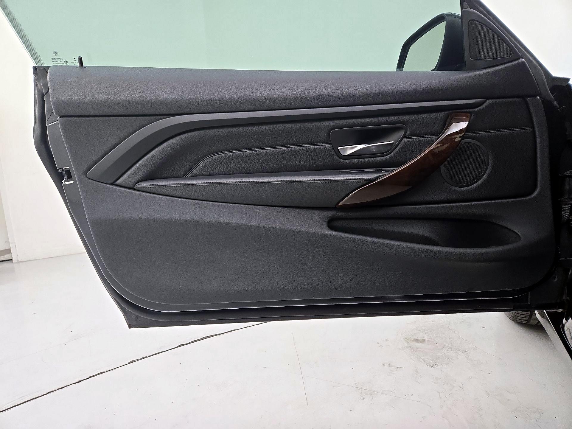 Thumbnail: 2015 BMW 4 Series - 10