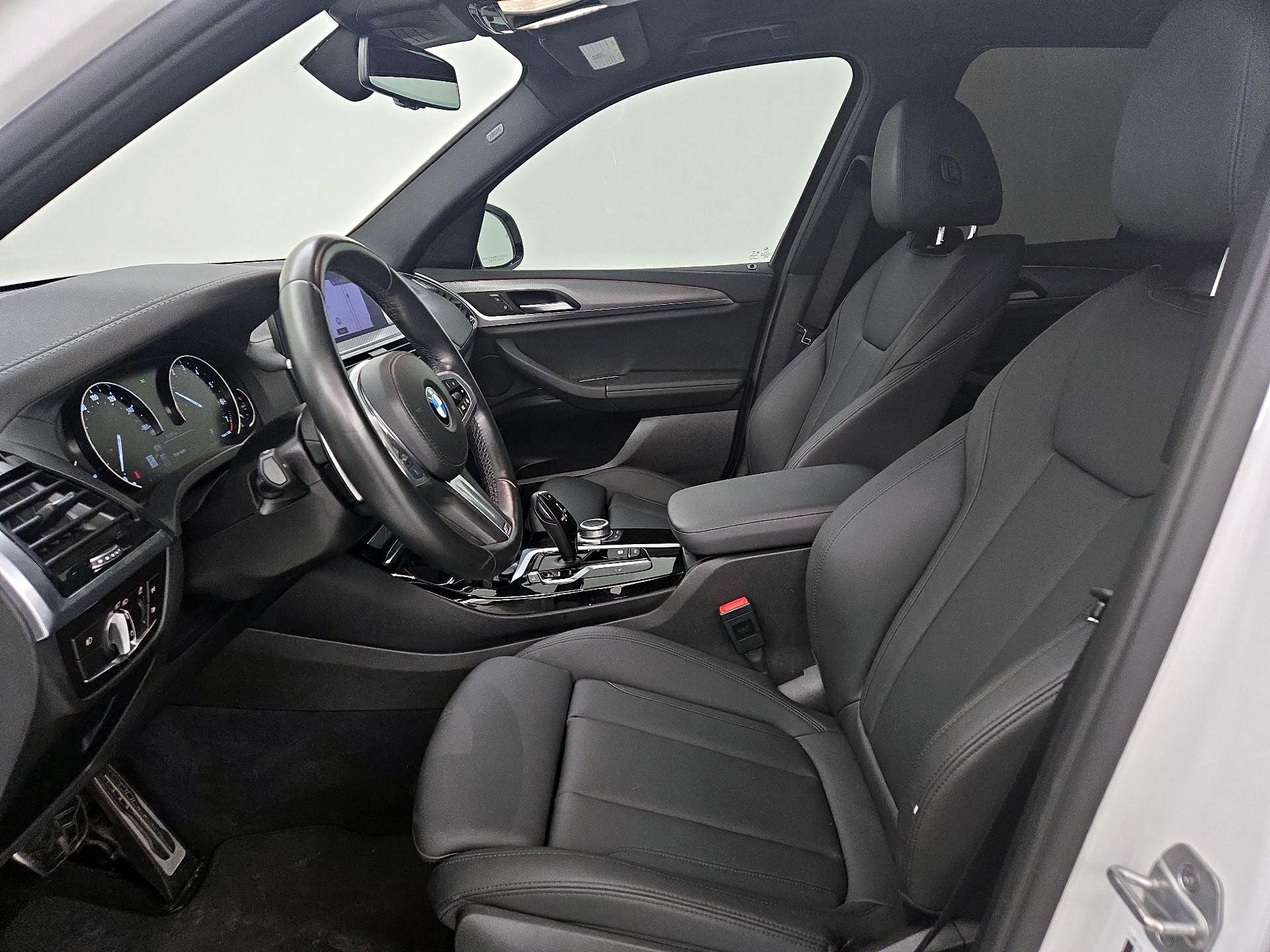 Thumbnail: 2021 BMW X3 - 9