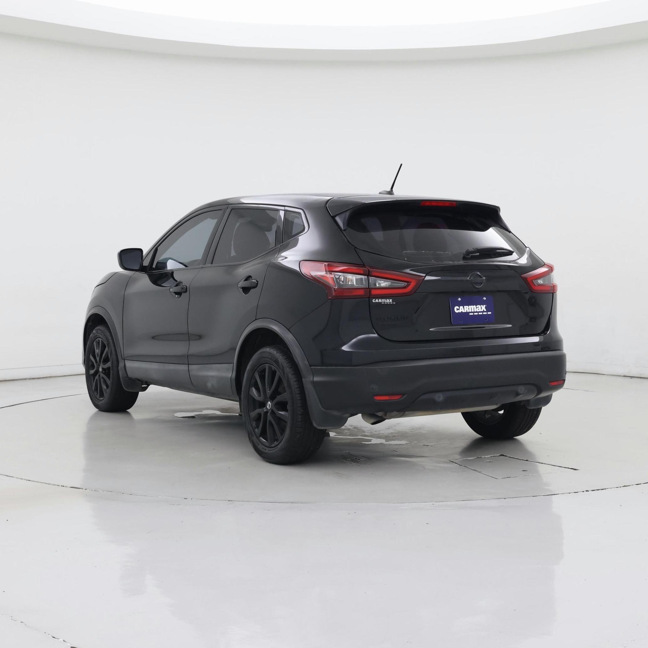 Thumbnail: 2020 Nissan Rogue Sport - 2