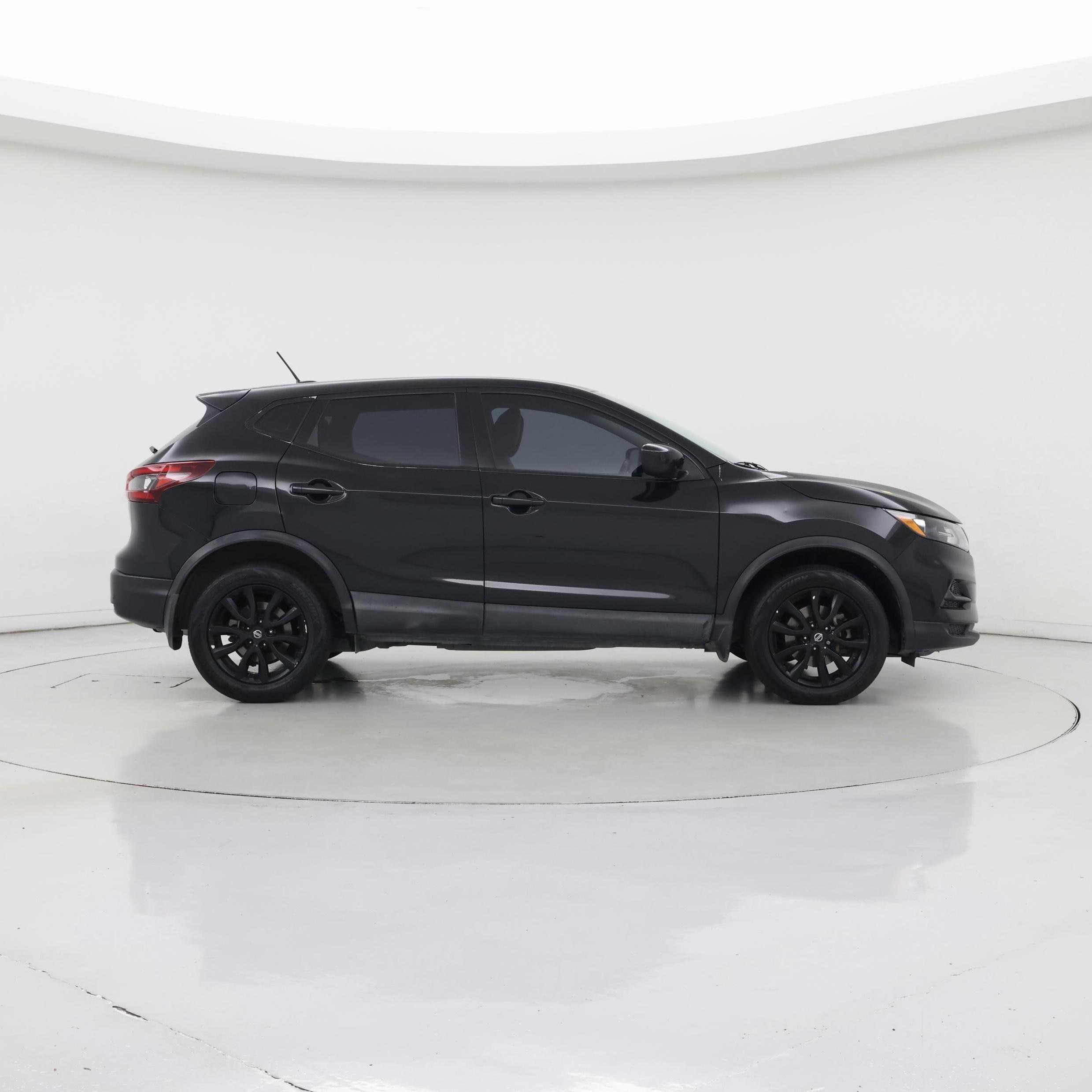 Thumbnail: 2020 Nissan Rogue Sport - 7