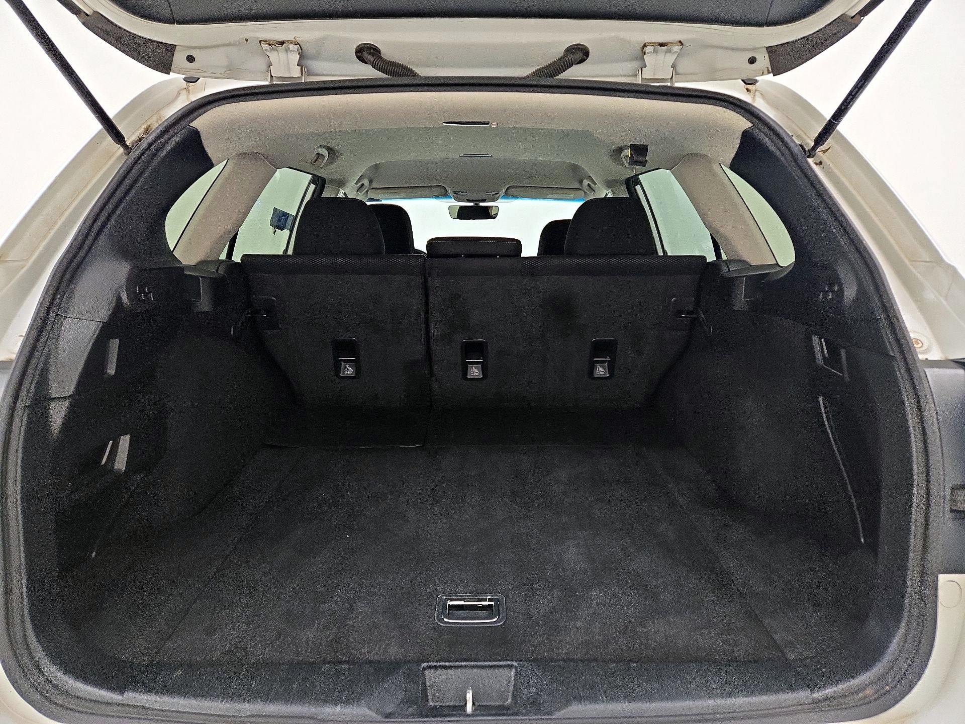 Thumbnail: 2018 Subaru Outback - 18