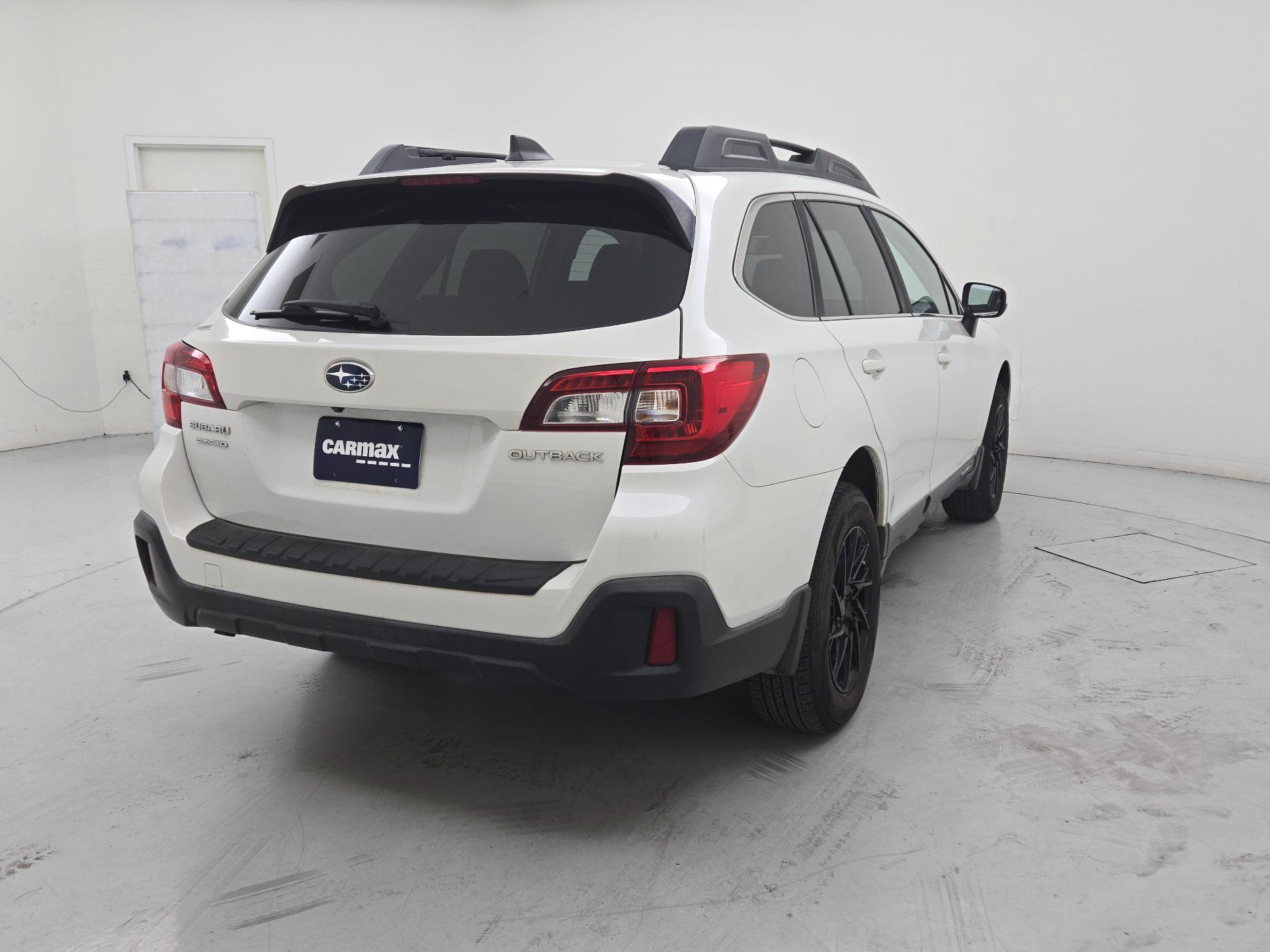 Thumbnail: 2018 Subaru Outback - 5
