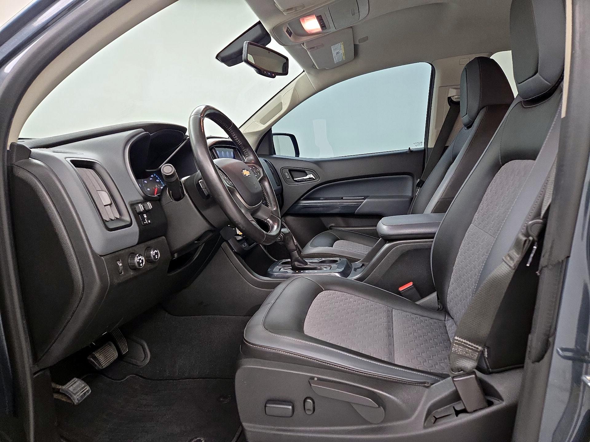 Thumbnail: 2019 Chevrolet Colorado - 9