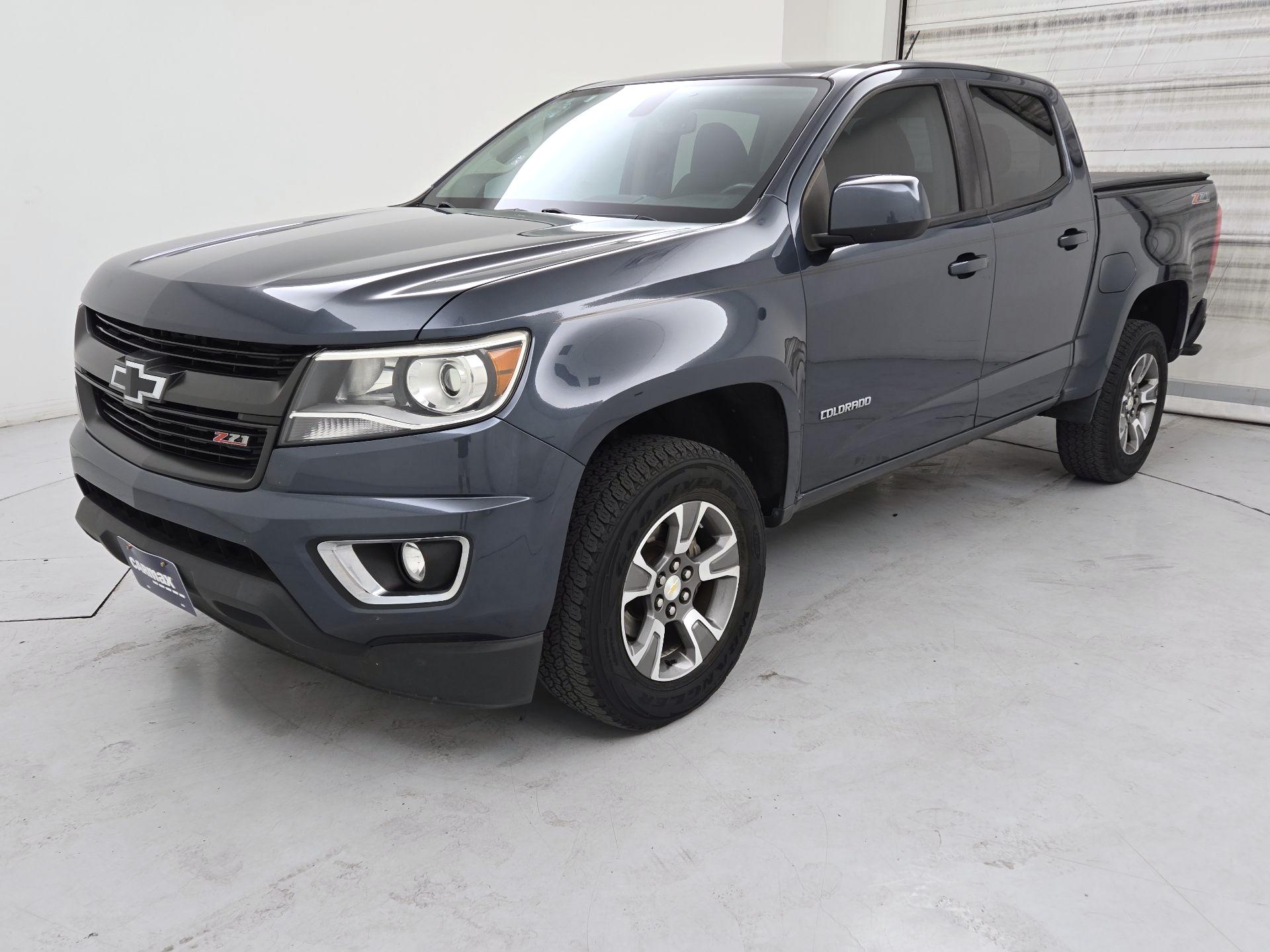 Thumbnail: 2019 Chevrolet Colorado - 3