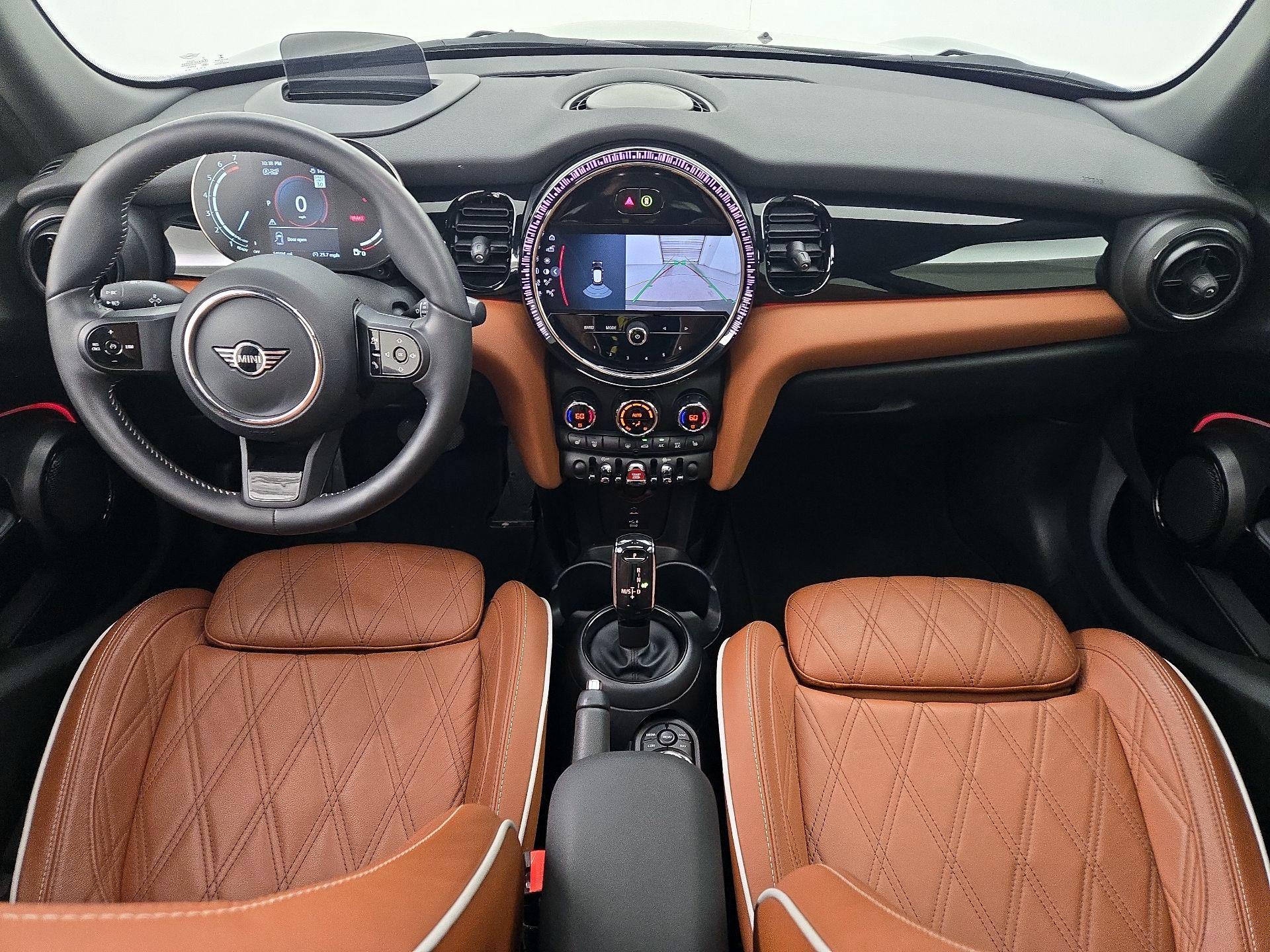 Thumbnail: 2022 MINI Cooper Hardtop - 9
