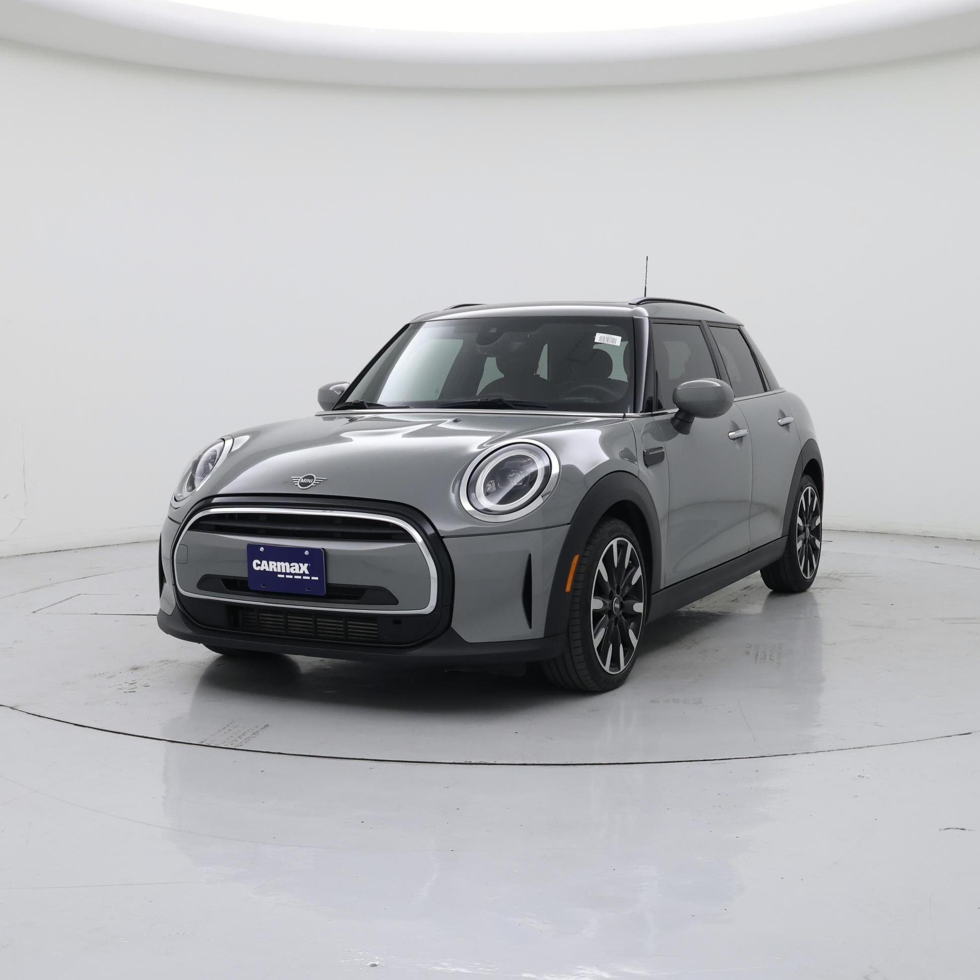 Thumbnail: 2022 MINI Cooper Hardtop - 4