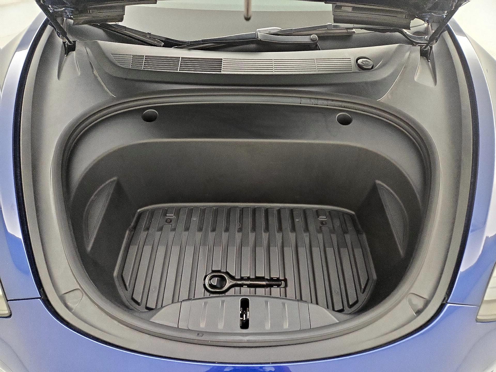 Thumbnail: 2022 Tesla Model 3 - 19