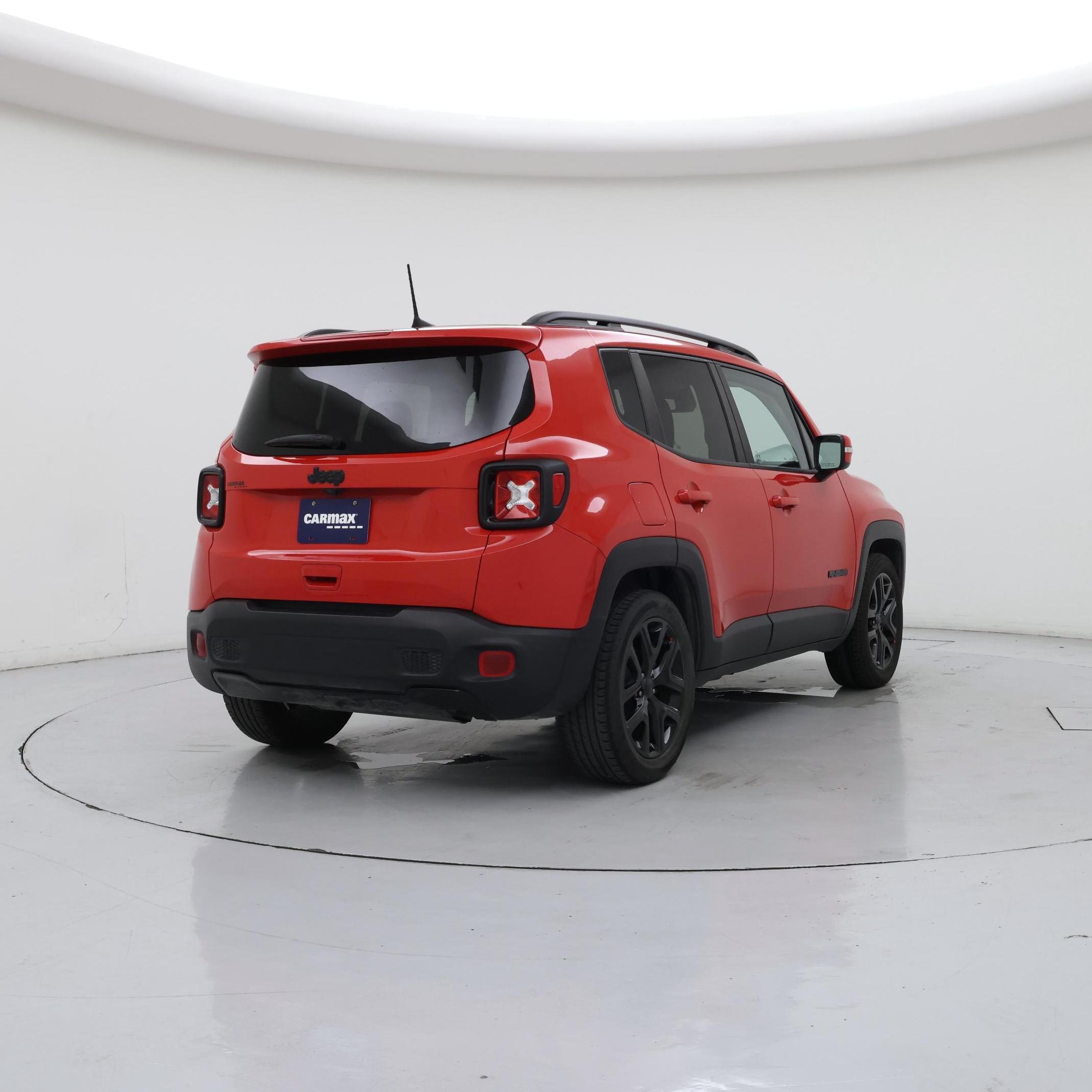 Thumbnail: 2019 Jeep Renegade - 8