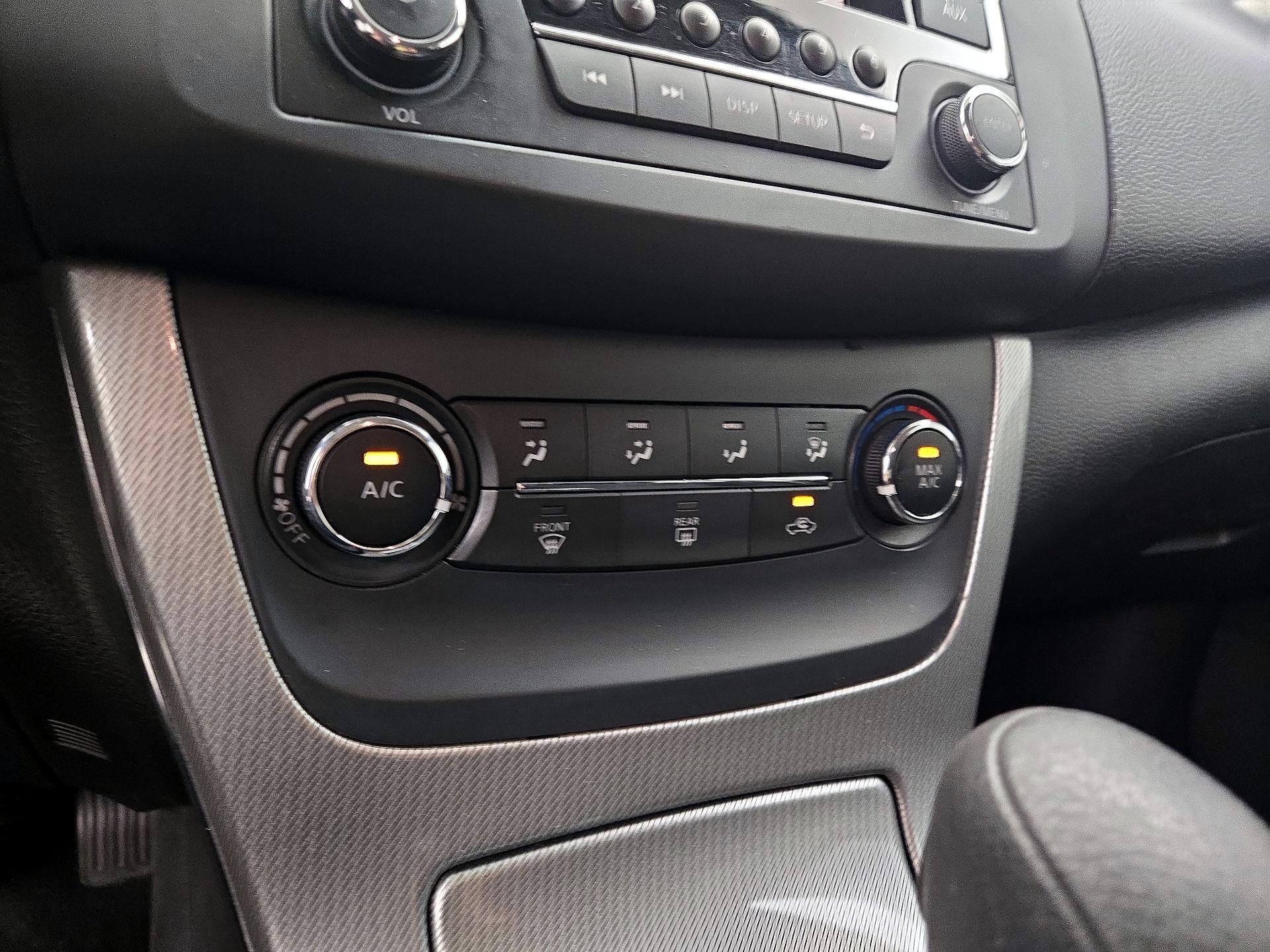 Thumbnail: 2015 Nissan Sentra - 13