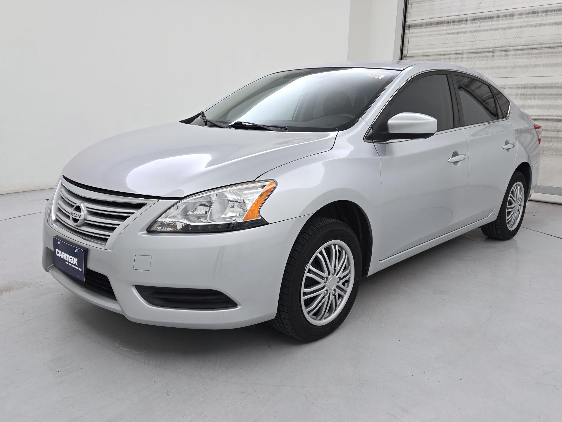Thumbnail: 2015 Nissan Sentra - 3
