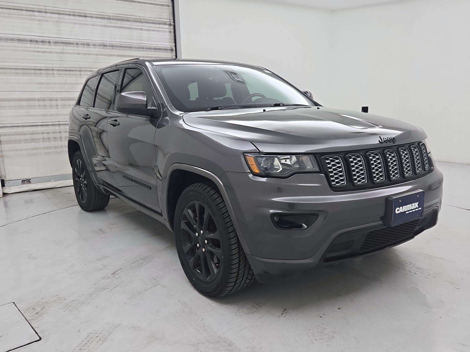 Thumbnail: 2020 Jeep Grand Cherokee - 1
