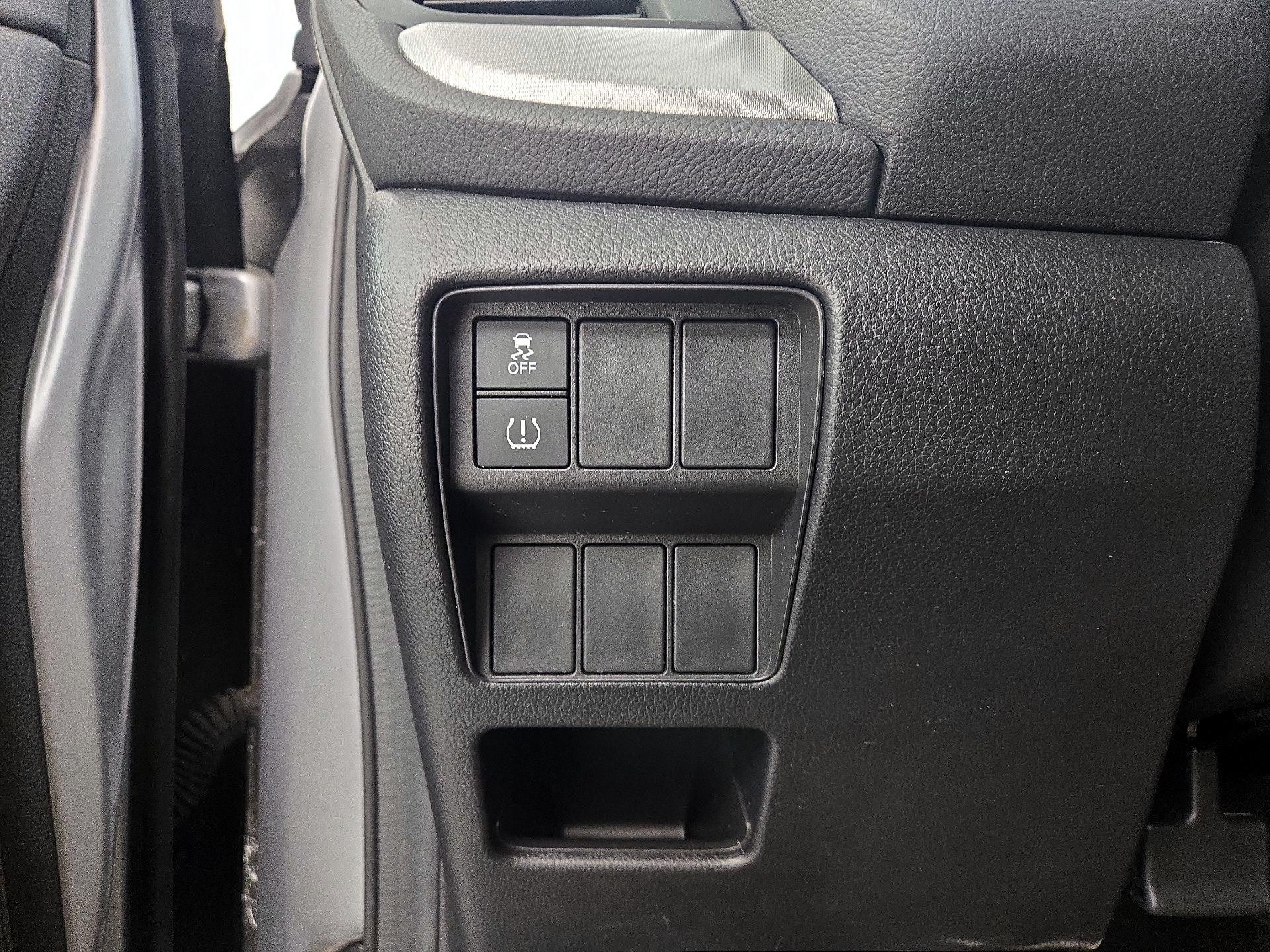 Thumbnail: 2018 Honda CR-V - 13