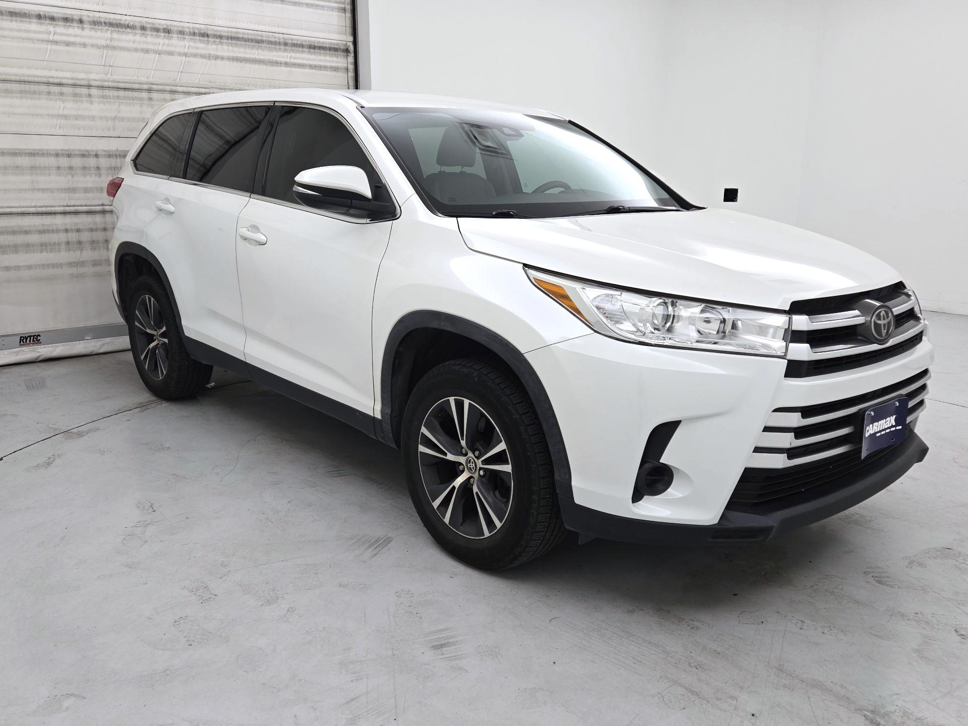 Thumbnail: 2019 Toyota Highlander - 1