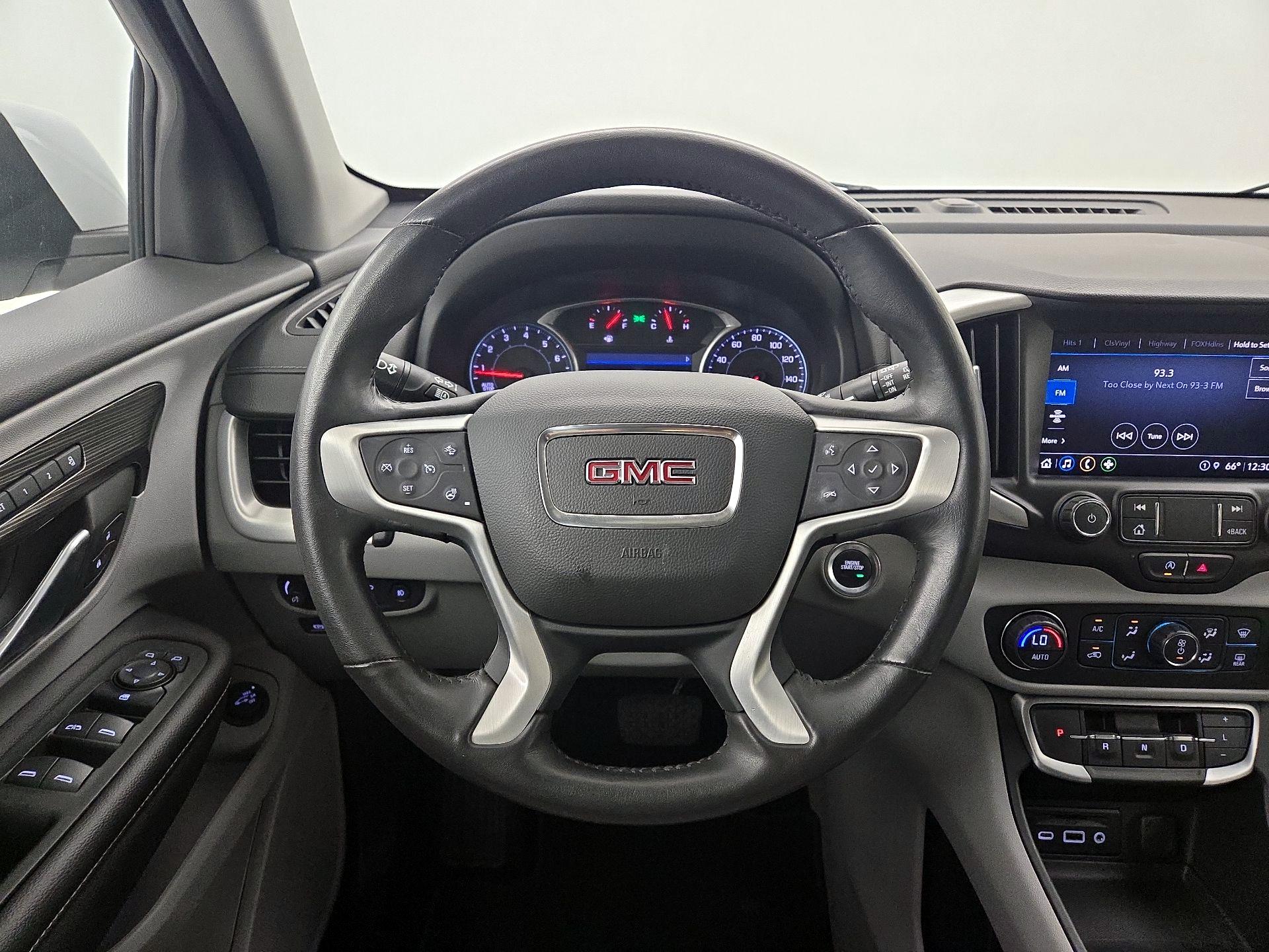 Thumbnail: 2022 GMC Terrain - 10