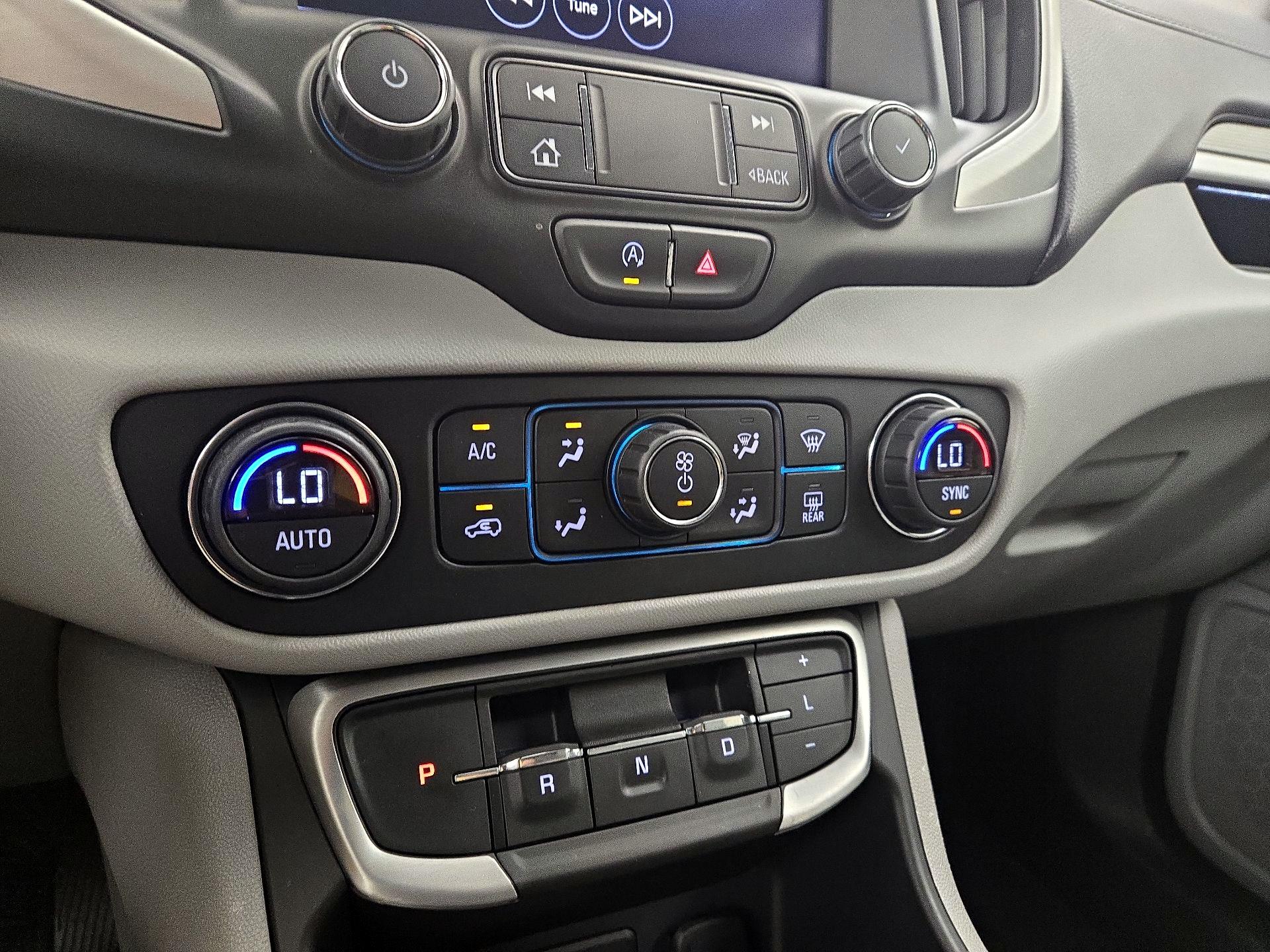 Thumbnail: 2022 GMC Terrain - 16