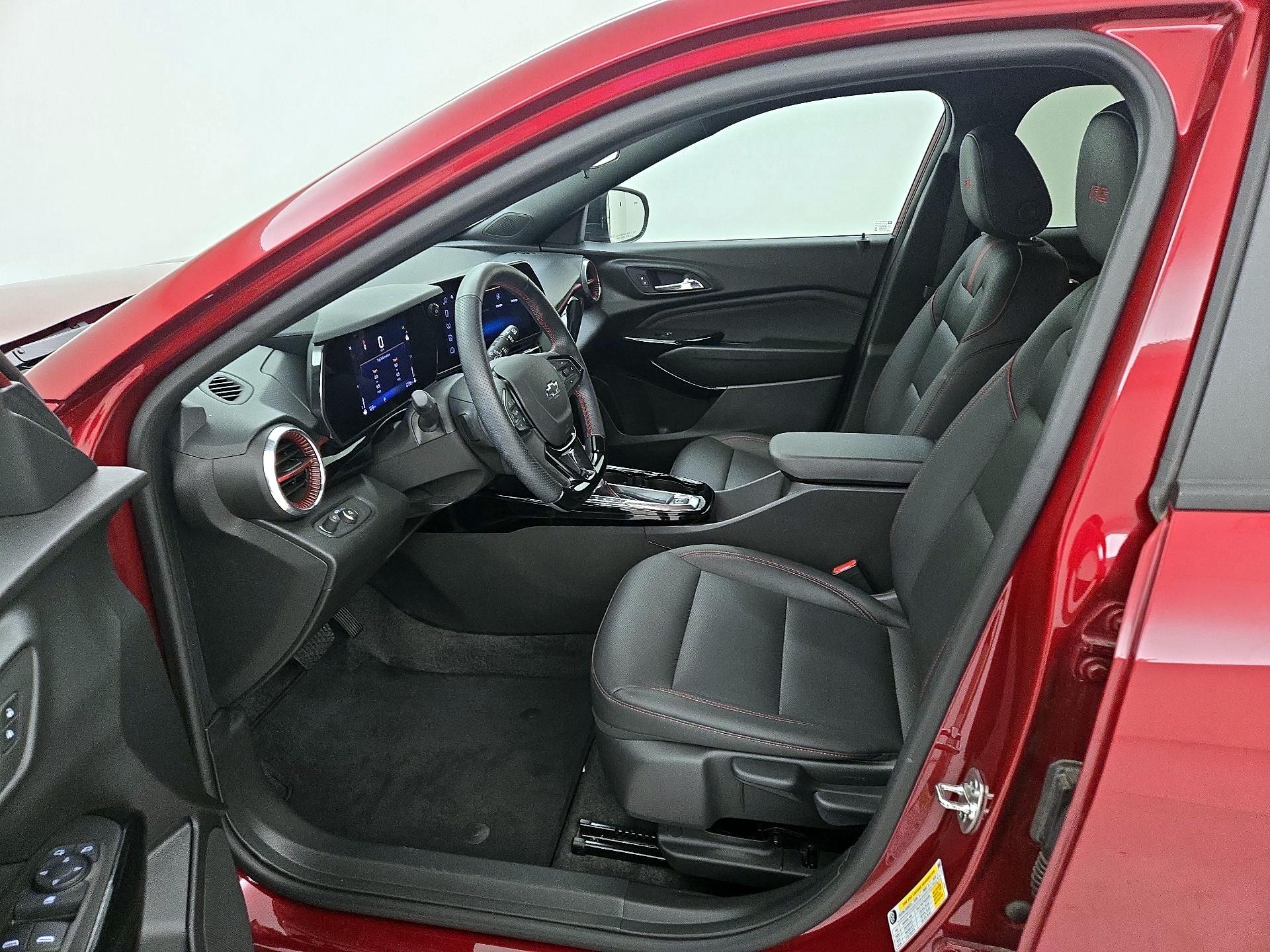 Thumbnail: 2025 Chevrolet Trax - 11